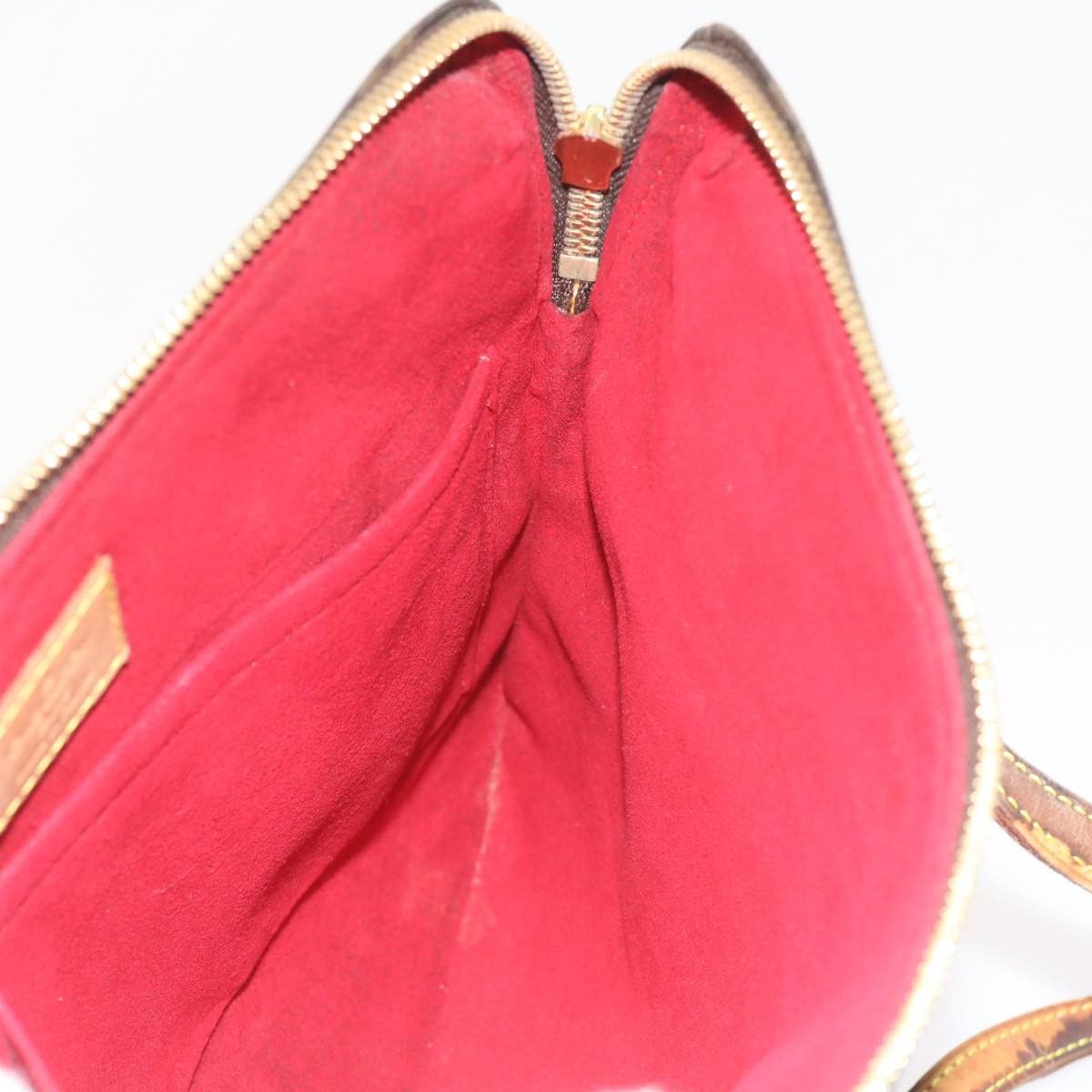 Louis Vuitton LOUIS VUITTON Monogram Coussin GM Shoulder Bag M51141 Size ONE SIZE - 14 Thumbnail