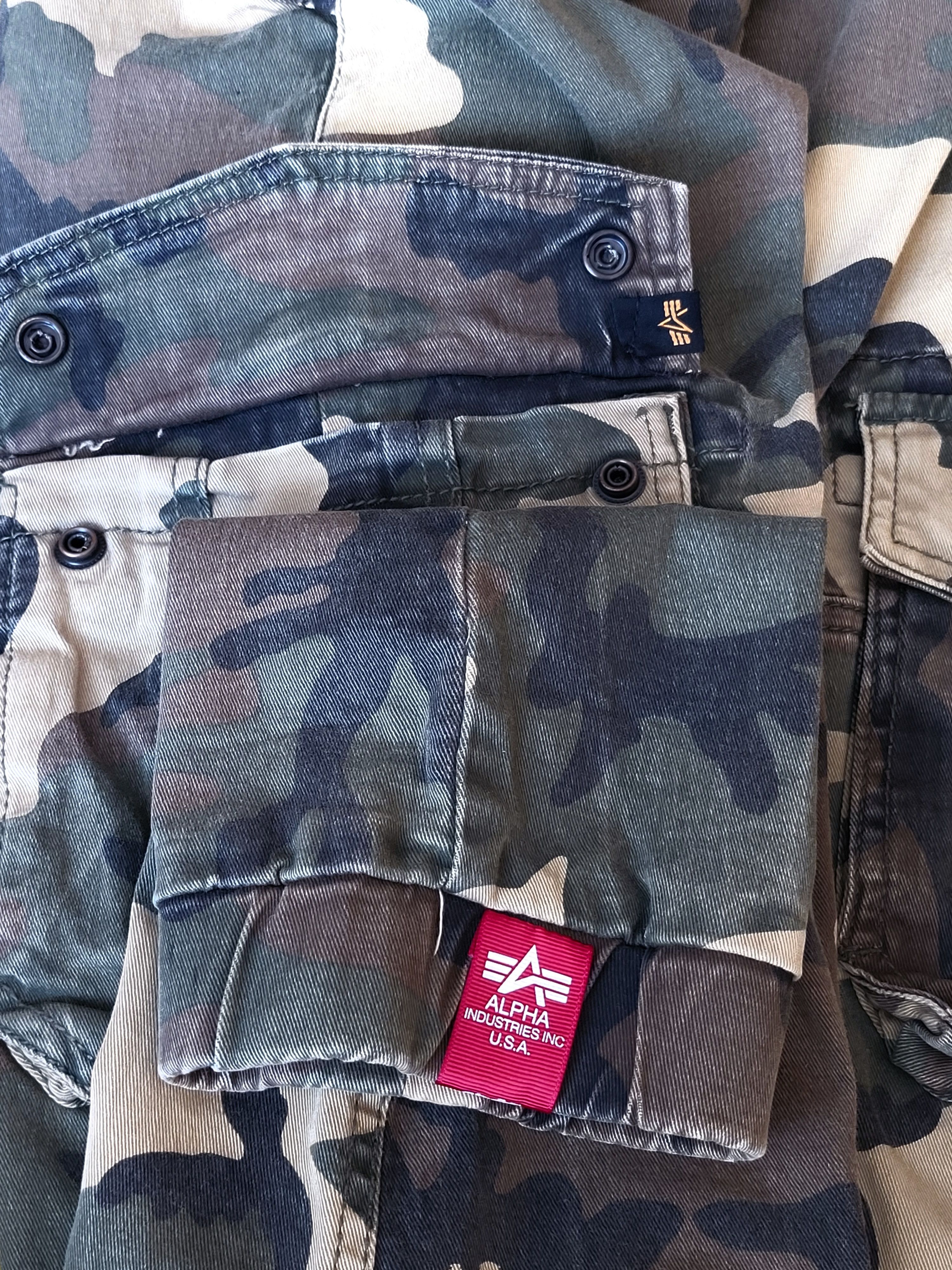 Alpha Industries Alpha Industries camo army pants.Vintage. Size US 31 - 5 Thumbnail