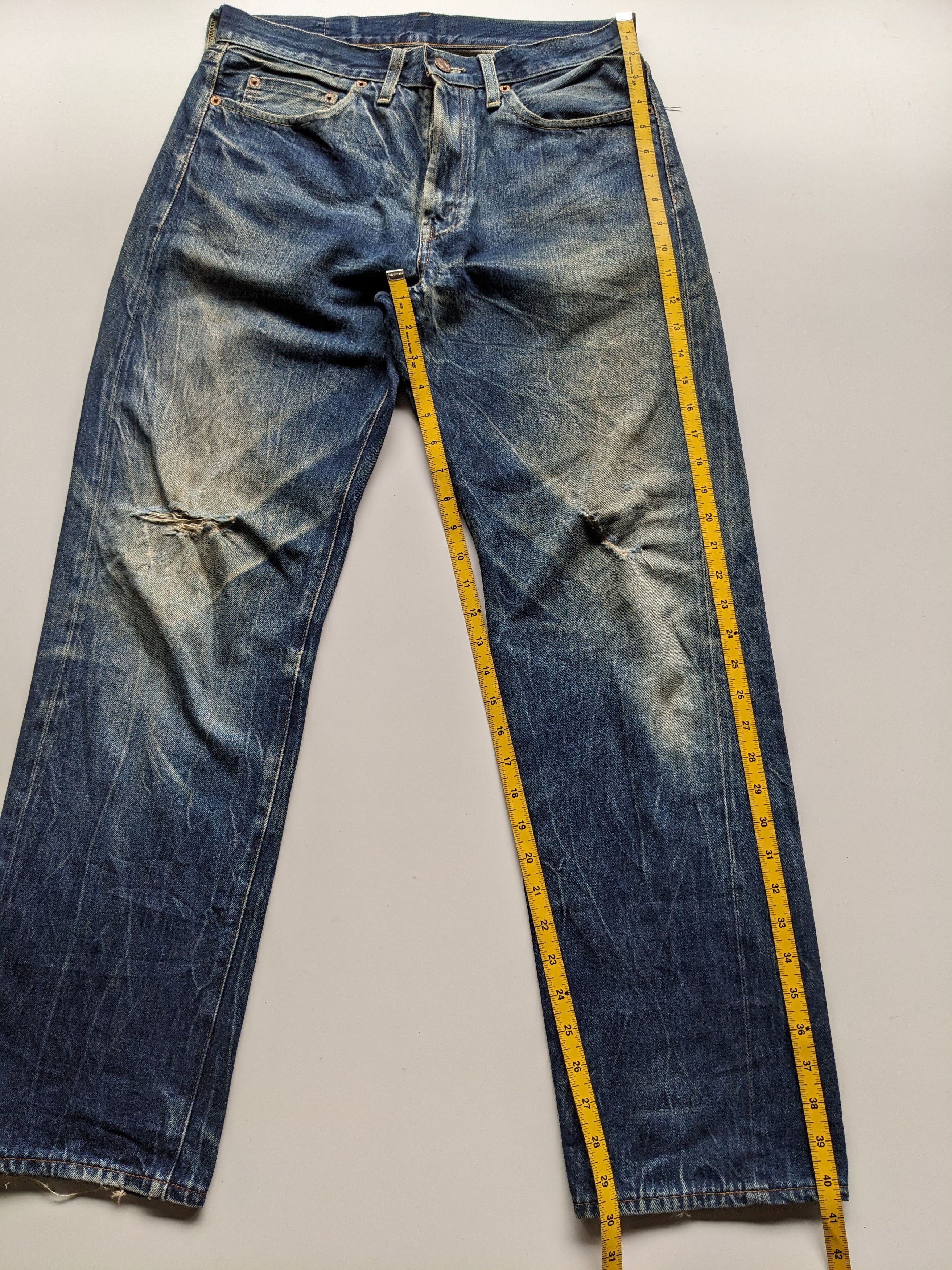LVC × Levi's × Vintage Vintage Levi's LVC Big E selvedge distressed jeans Size US 32 / EU 48 - 15 Thumbnail