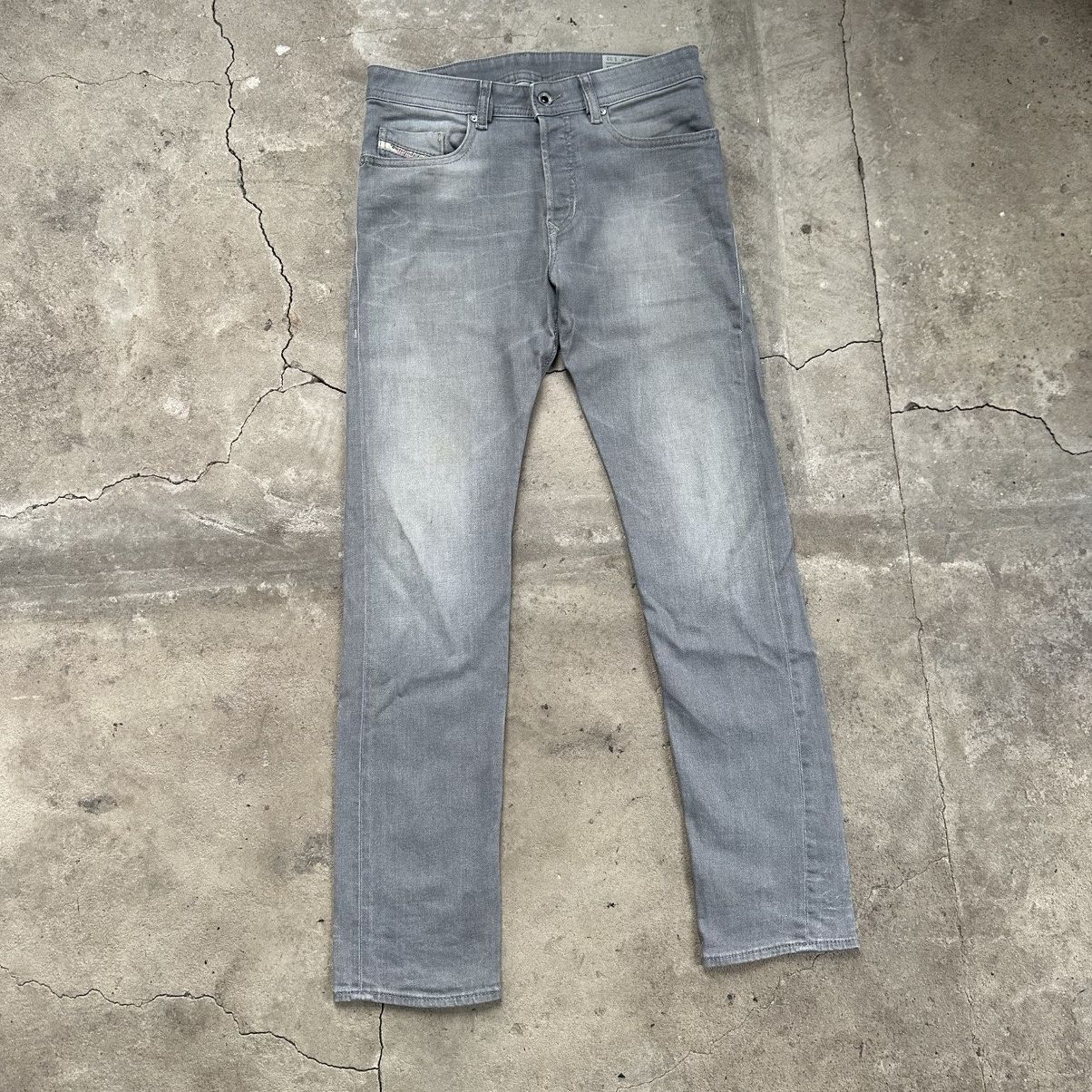Diesel Diesel ‘Buster’ waxed style Tapered Denim 30x32 Size US 30 / EU 46 - 3 Thumbnail