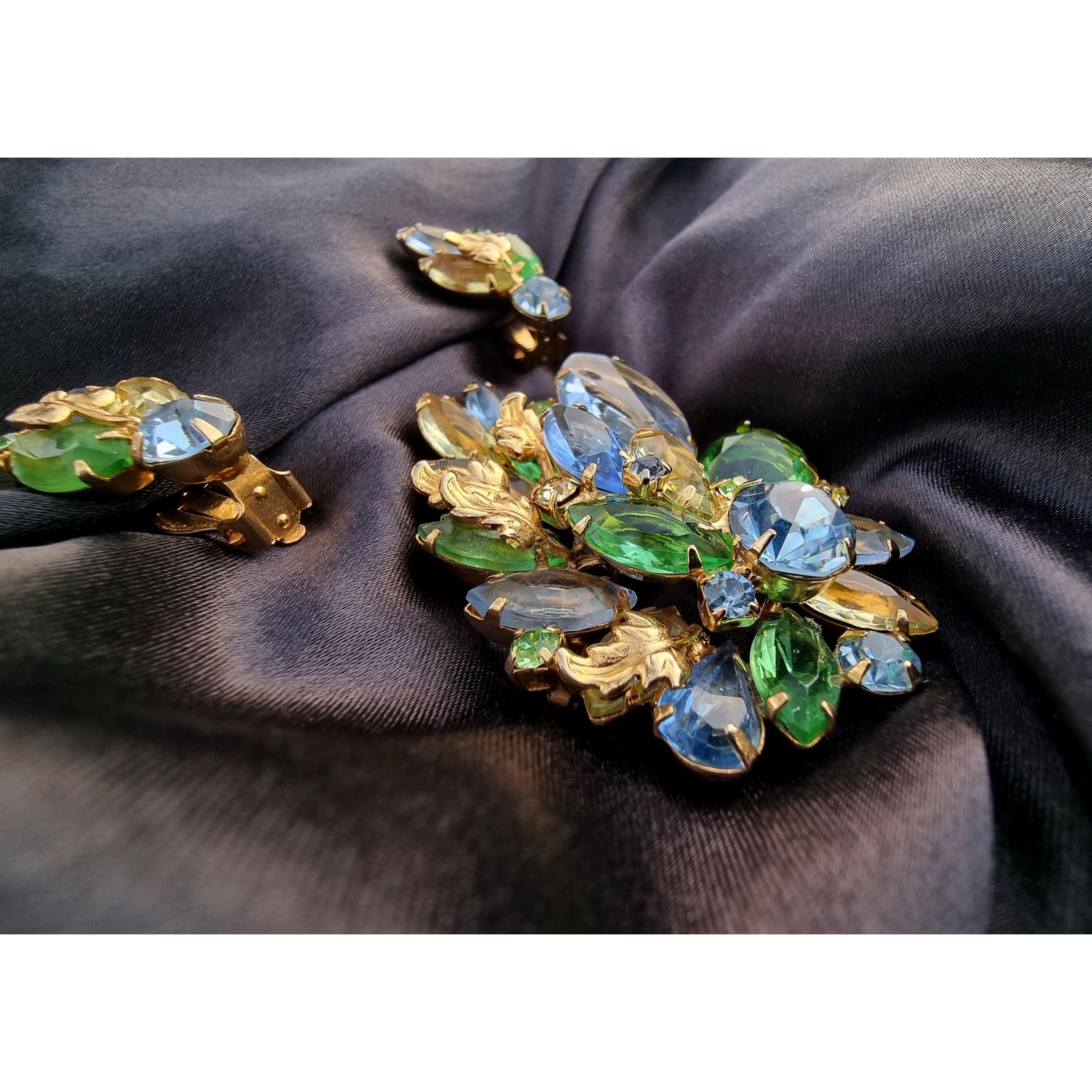 Vintage Rare Find Vintage D&E JULIANA Greenish Green Blue Gold Leave Size ONE SIZE - 4 Thumbnail