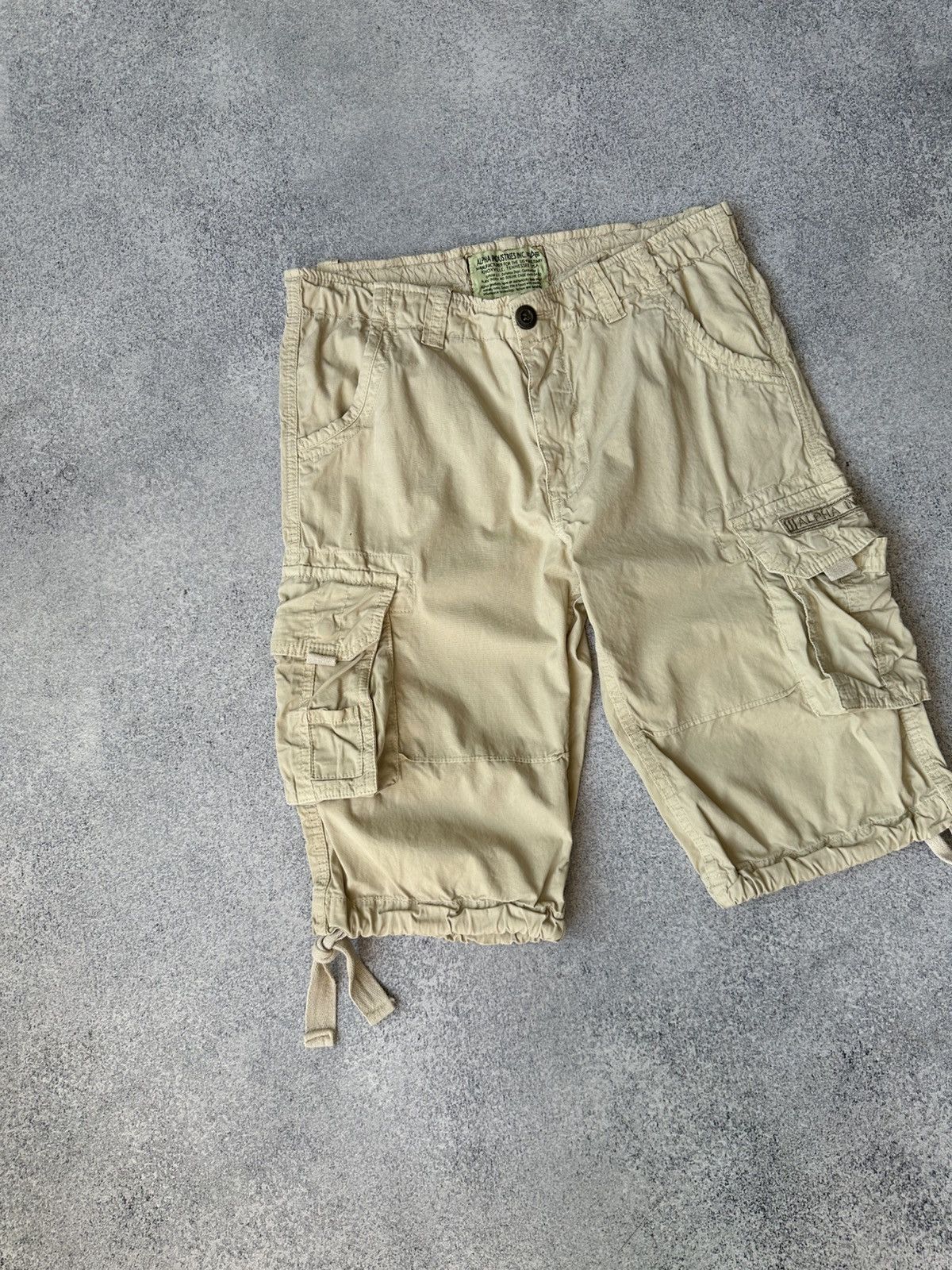 Alpha Industries × Vintage Vintage Alpha Industries Cargo Shorts Size US 32 / EU 48 - 2 Thumbnail