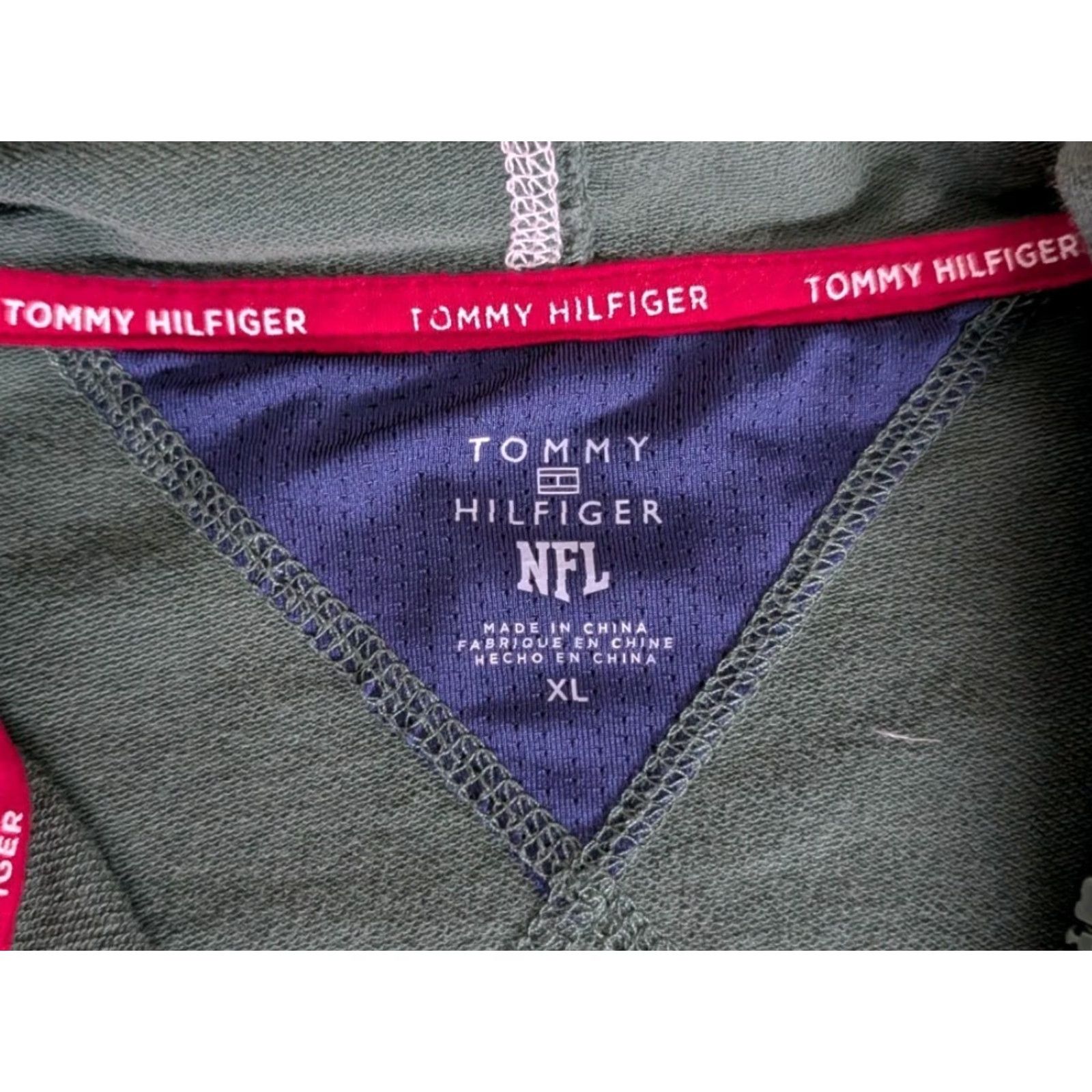 Tommy Hilfiger VINTAGE Tommy Hilfiger Women's Green Bay Packers Full Zip Hooded Sweatshirt Jacket XL Size XL / US 12-14 / IT 48-50 - 7 Thumbnail