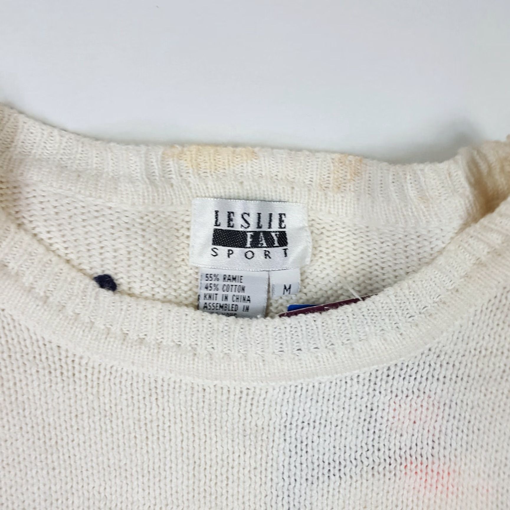 Vintage VINTAGE Leslie Fay Ramie Blend Embellished Womens Size M Knit White Pullover Sweater Size M / US 6-8 / IT 42-44 - 5 Thumbnail