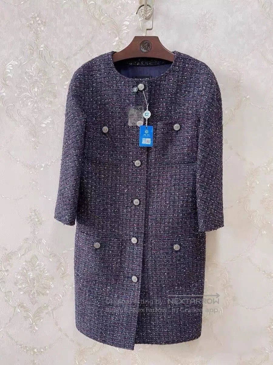 Chanel Chanel New Runway Coat. Size M / US 6-8 / IT 42-44 - 1 Thumbnail