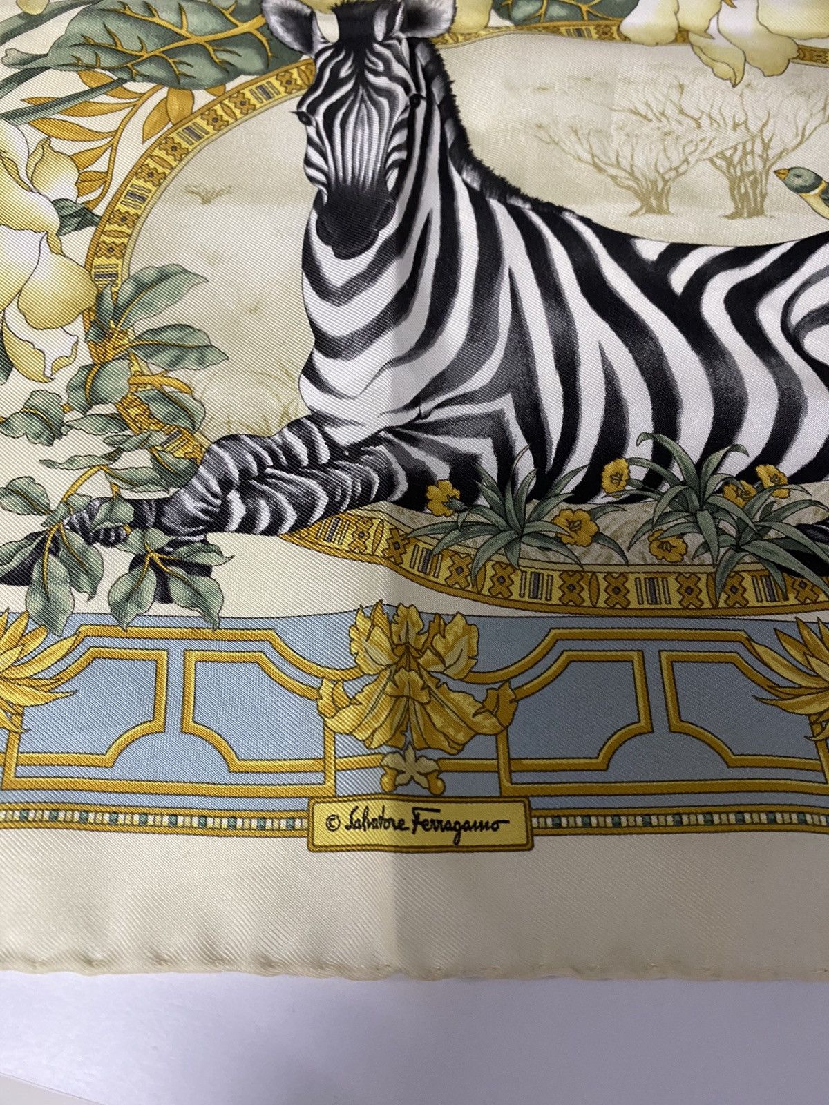 Salvatore Ferragamo × Vintage Vintage Salvatore Ferragamo Scarf Zebra Pattern Size ONE SIZE - 11 Thumbnail