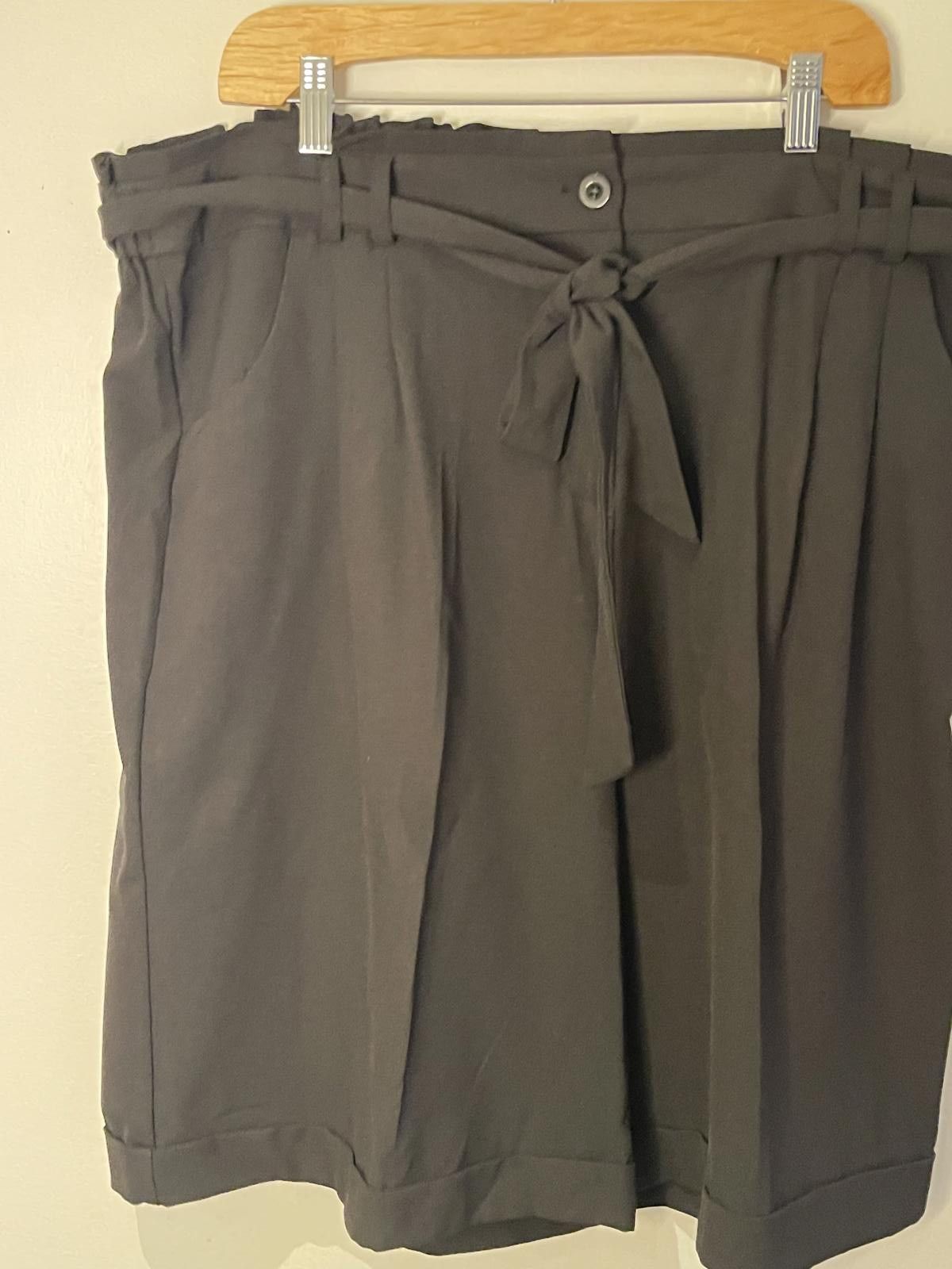 Designer Michael Studio Collection Culottes Size 40" / US 18 - 1 Thumbnail
