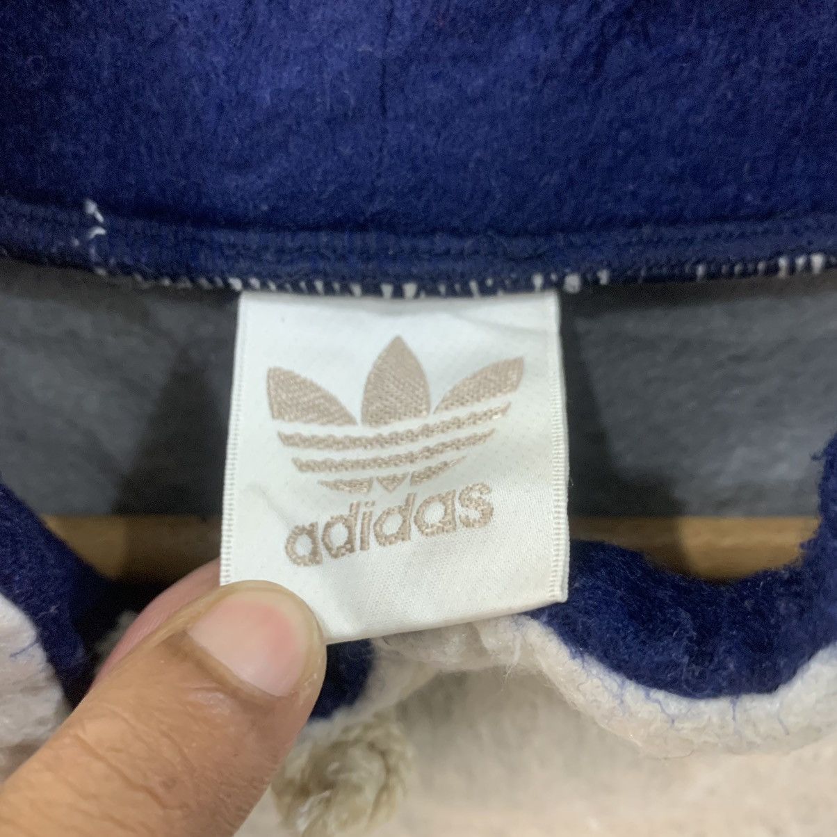 Adidas × Vintage Vintage Adidas Embroidery Logo Fleece Jacket Size US L / EU 52-54 / 3 - 4 Thumbnail
