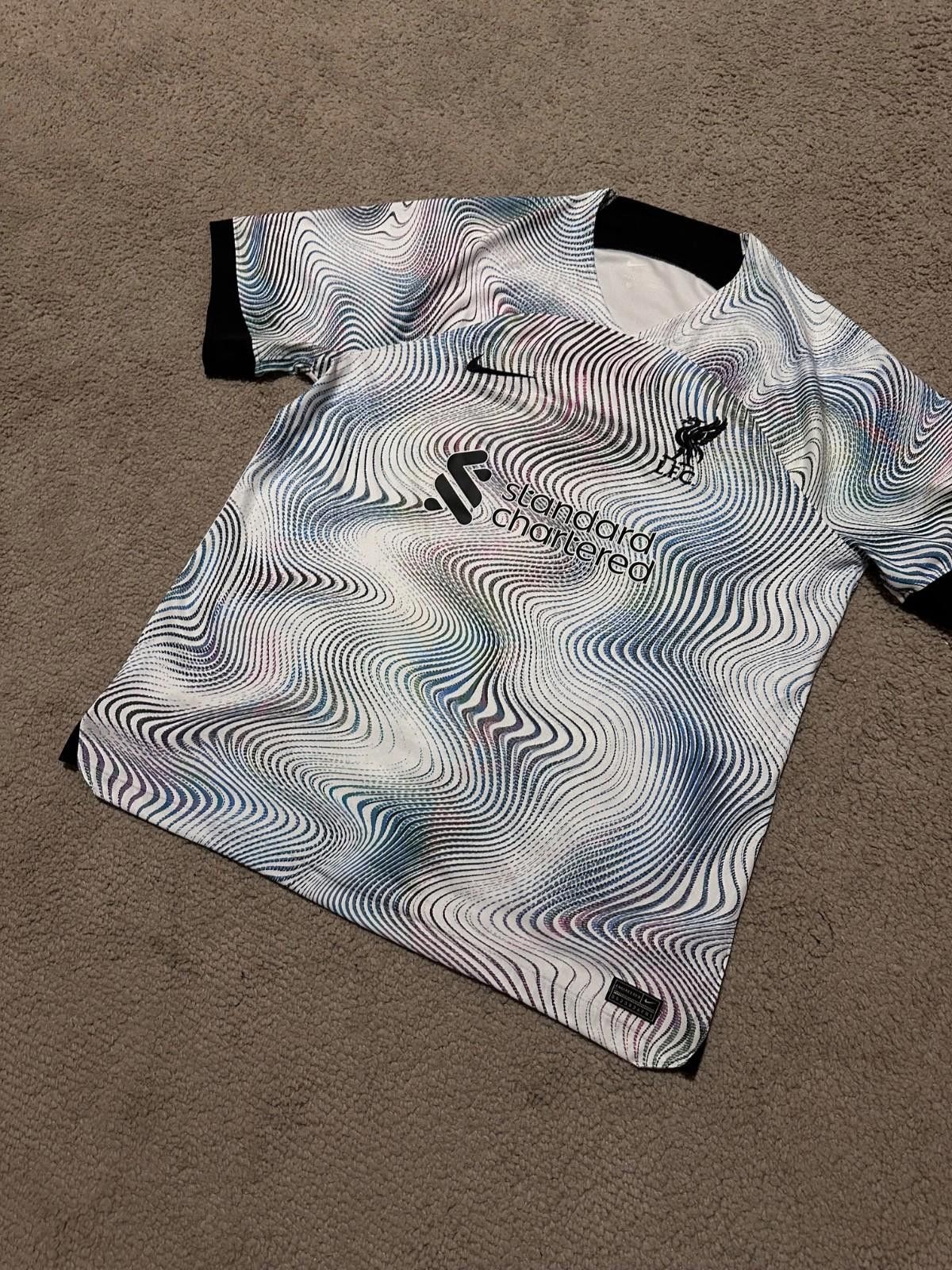 Nike Nike Liverpool 2022/2023 Away Football Soccer Jersey Shirt Size US XL / EU 56 / 4 - 2 Thumbnail