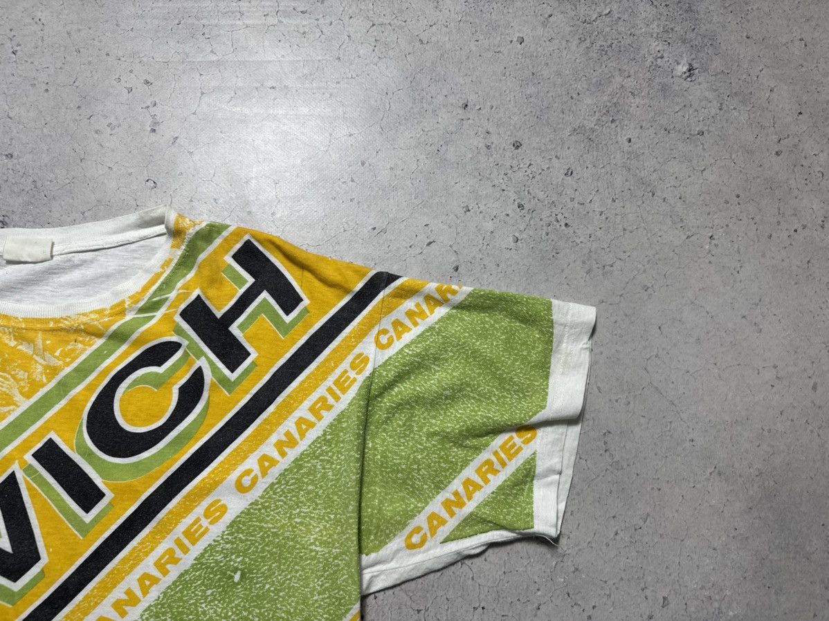 Vintage Norwich Vintage 90’s Football T-Shirt Size US XL / EU 56 / 4 - 2 Thumbnail
