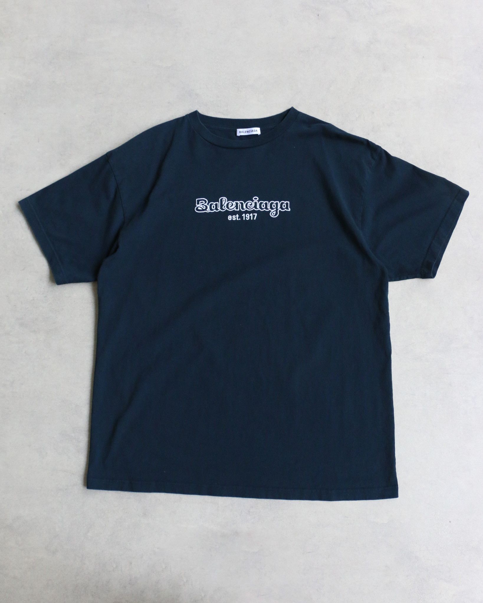 Balenciaga Balenciaga est. 1917 Tee Navy Size US S / EU 44-46 / 1 - 1 Thumbnail