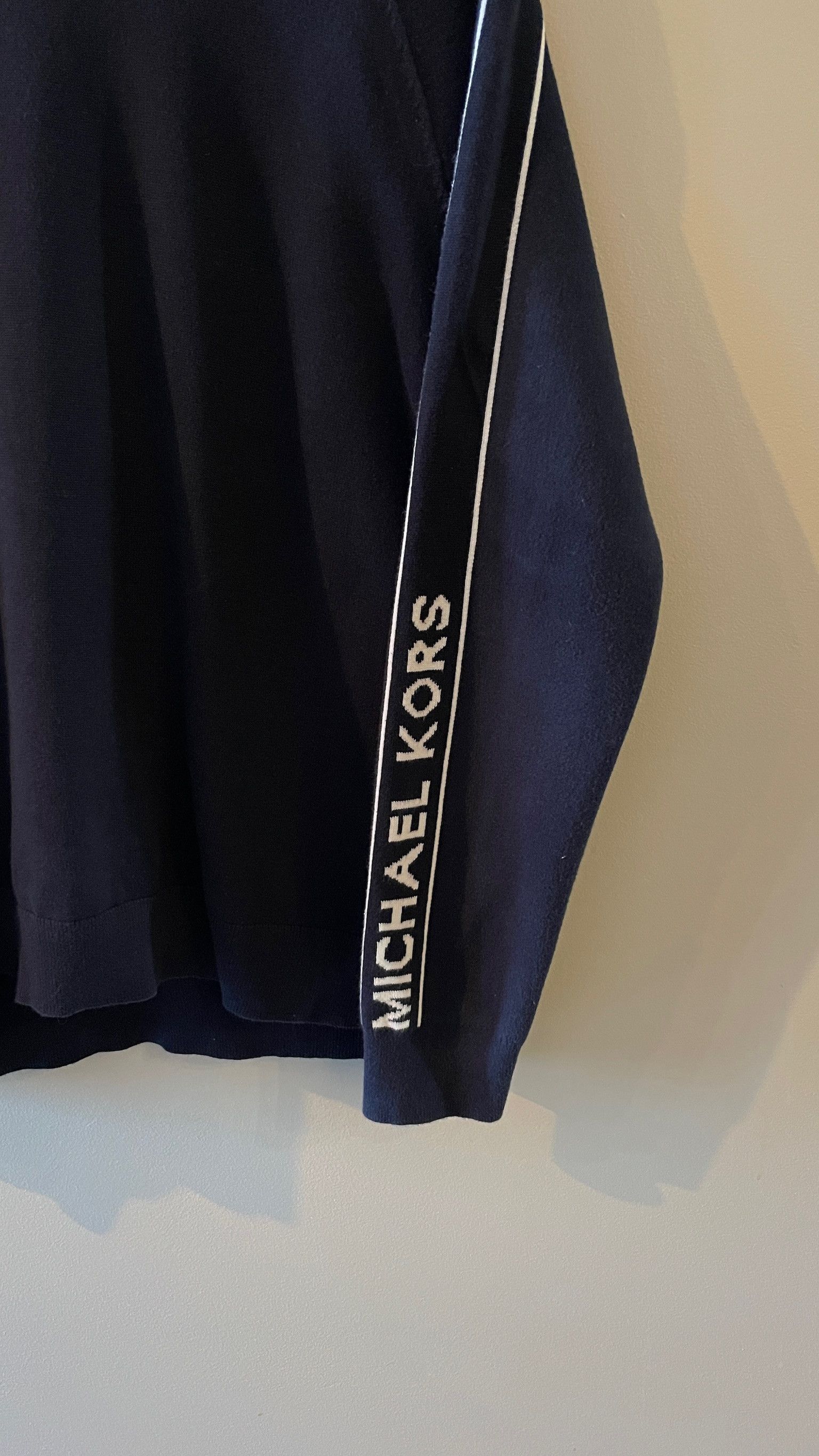 Michael Kors NAVY SWEAT-SHIRT MICHAEL KORS (L) Size US L / EU 52-54 / 3 - 3 Thumbnail