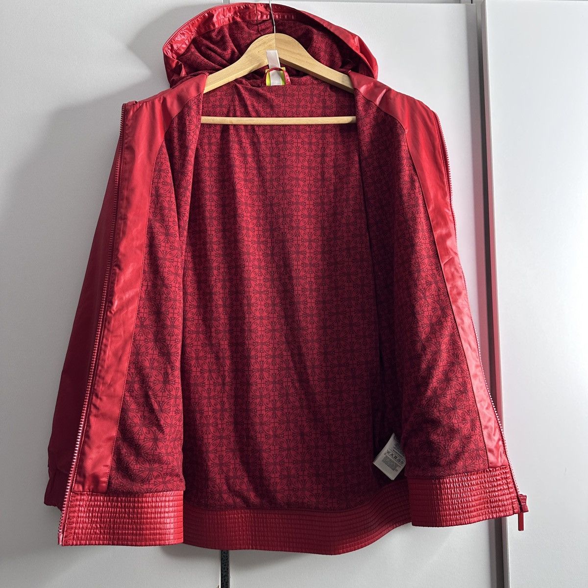 Adidas Vintage Adidas Neo Label Red Windbreaker Jacket Size S / US 4 / IT 40 - 7 Thumbnail