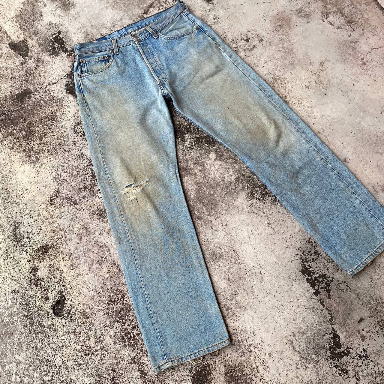 Levi's Vintage Clothing VINTAGE 00S LEVIS 501 DISTRESSED DENIM W32X29"(J09-03) Size US 32 / EU 48 - 6 Thumbnail