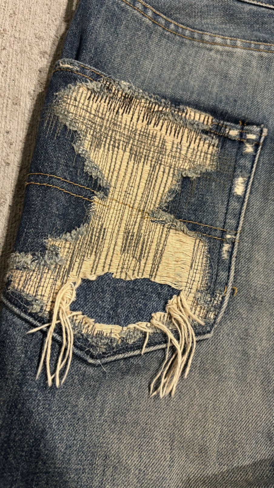Undercover Undercover AW2005 Arts & Craft Boro Heart Denim Size US 32 / EU 48 - 12 Thumbnail