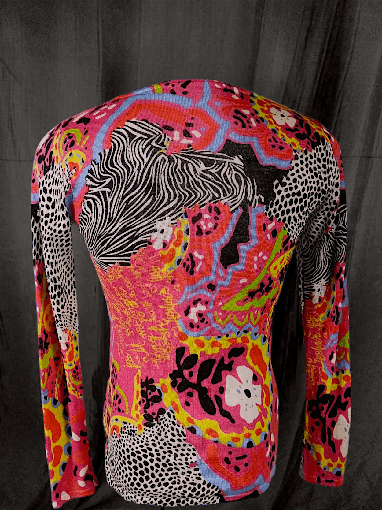 Japanese Brand UNKNOWN BRANDS Full print Long Sleeve T Shirt Y2K Style Size US M / EU 48-50 / 2 - 3 Thumbnail