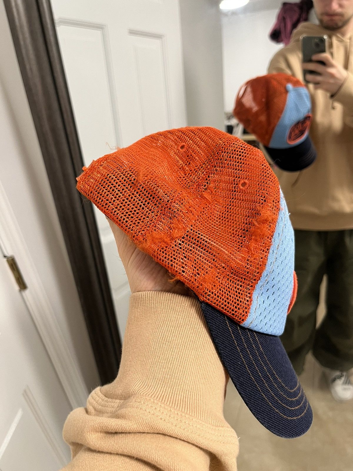 Von Dutch Von Dutch trucker hat vintage orange and blue Size ONE SIZE - 2 Thumbnail