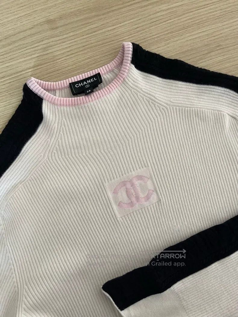 Chanel Chanel 23n Ski Series White Cashmere Bottom Long Sleeve Size XS / US 0-2 / IT 36-38 - 4 Thumbnail