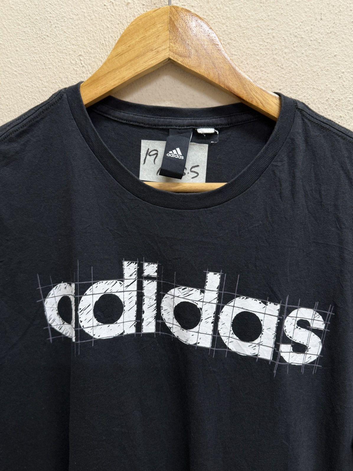 Adidas Adidas wording spellout tshirt Size US S / EU 44-46 / 1 - 5 Thumbnail
