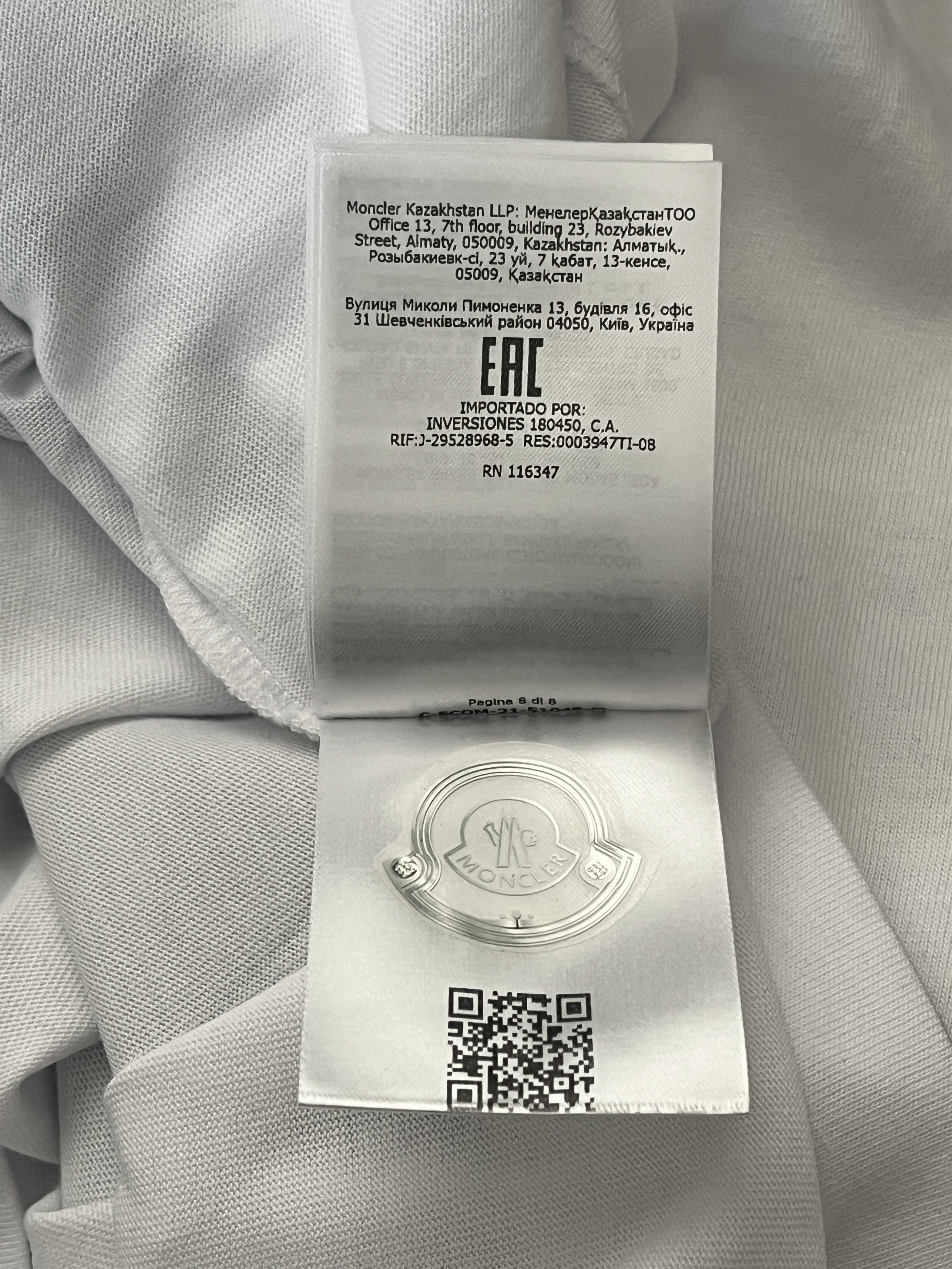 Moncler SS TSHIRT MONCLER Size US M / EU 48-50 / 2 - 12 Thumbnail