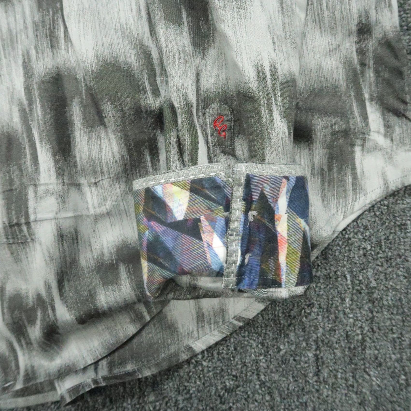 Robert Graham Robert Graham Shirt Mens XL Gray Abstract Flip Cuff Long Sleeve Button-Up Geometric 50 in Chest Regular Fit Vintage No Size US XL / EU 56 / 4 - 4 Thumbnail
