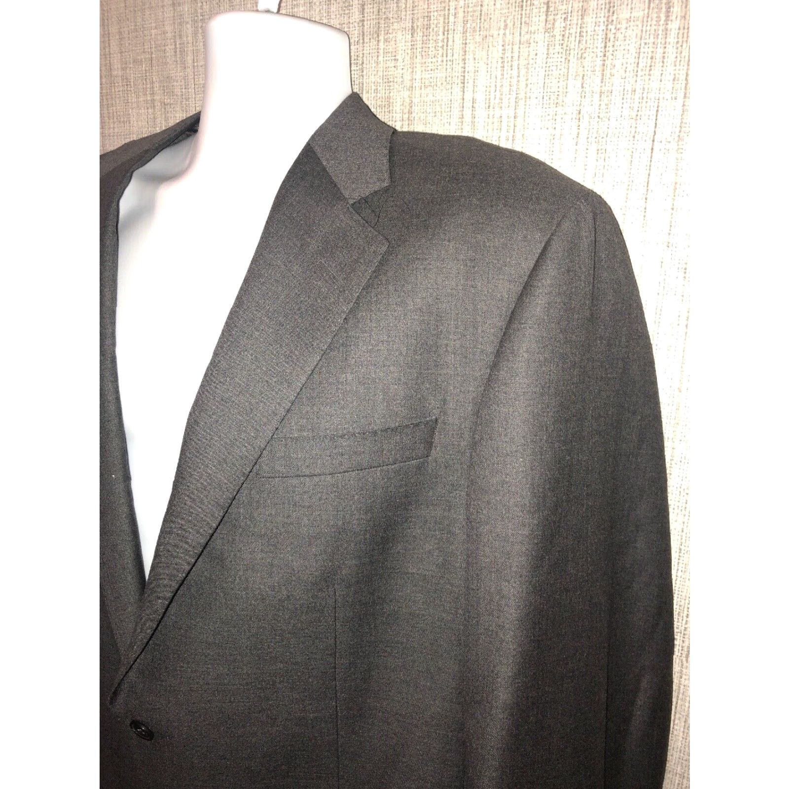 Vintage Samuelsohn Mens Gray 100% Wool 2 Button Sport Coat Size 44-36 L Coat Mens Gray 2 Button Sport Coat 44-36 L Size US S / EU 44-46 / 1 - 2 Thumbnail