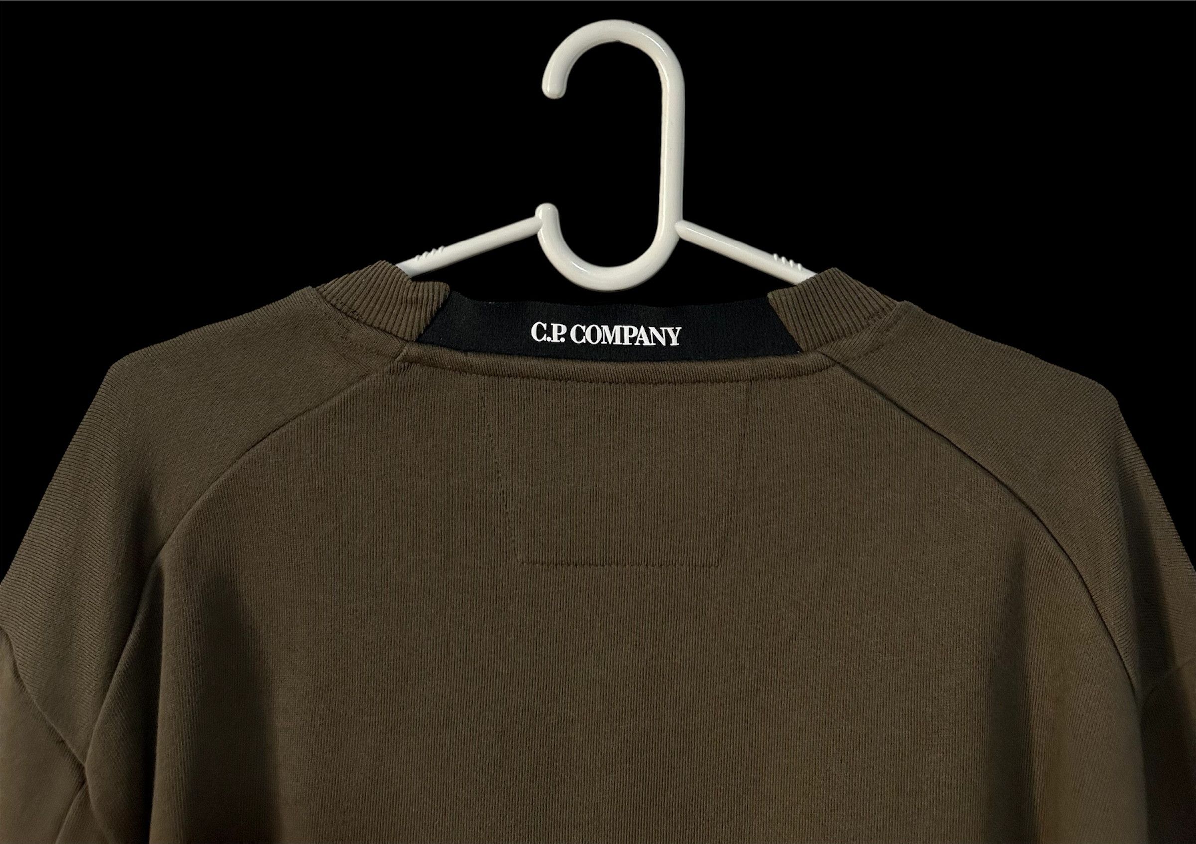 C.P. Company Diagonal Raised Fleece Sweatshirt Size US L / EU 52-54 / 3 - 4 Thumbnail