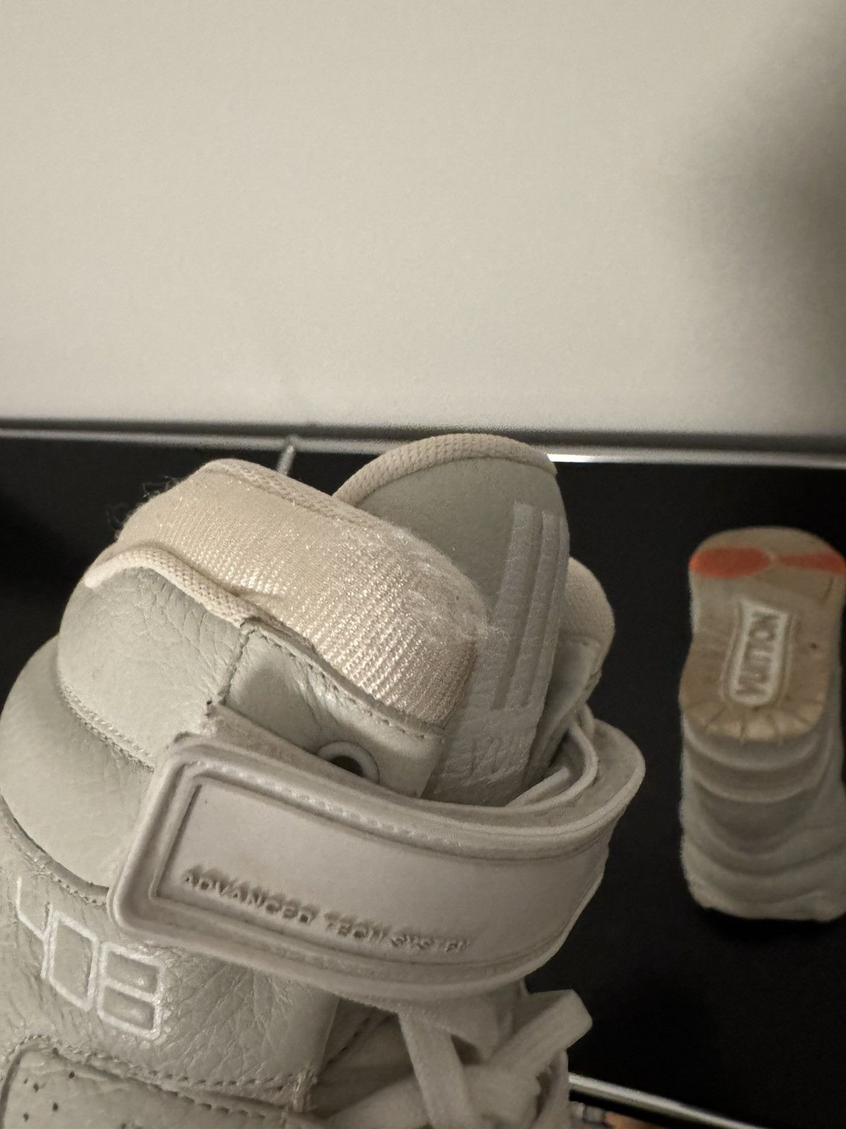 Louis Vuitton Louis Vuitton Skate Trainer High – Virgil Abloh Era (2019) Size US 7.5 / EU 40-41 - 8 Thumbnail