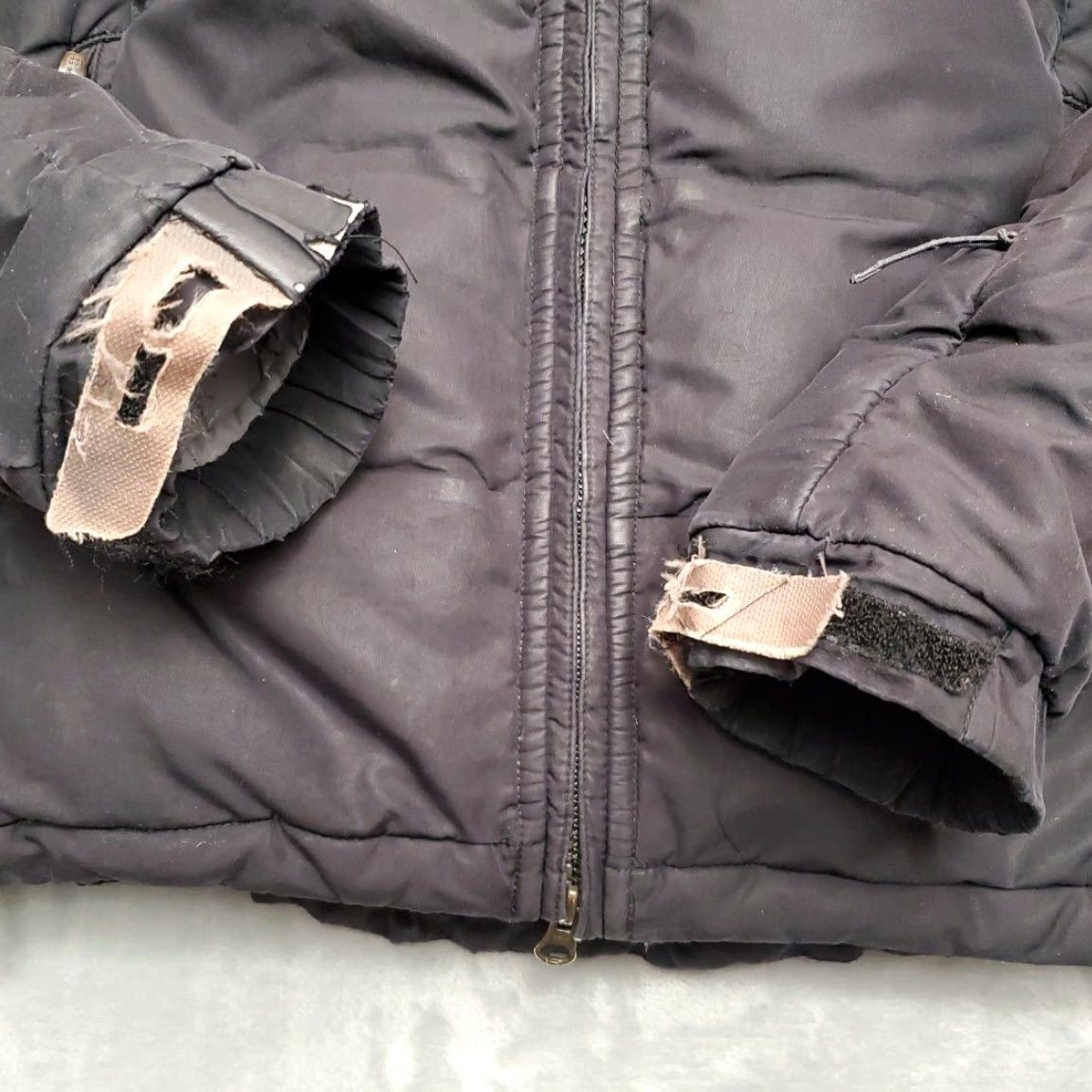 Nike VINTAGE Nike ACG Jacket Mens Small Black Goose Down Puffer Jacket All Conditions Size US S / EU 44-46 / 1 - 7 Thumbnail