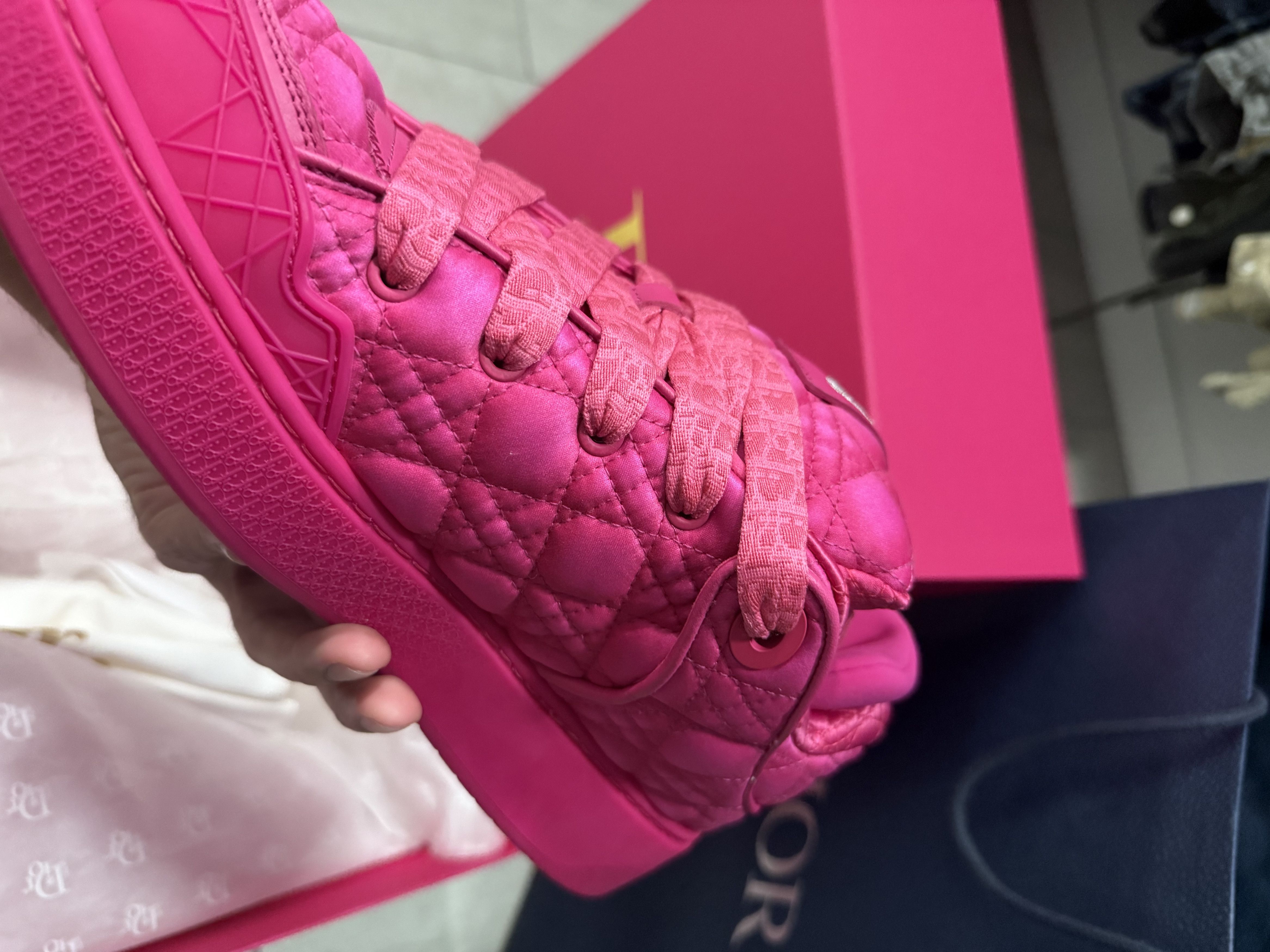 Dior × ERL Dior B9S Skater ERL Fuchsia Kumo Cannage Satin Size US 9 / EU 42 - 9 Thumbnail