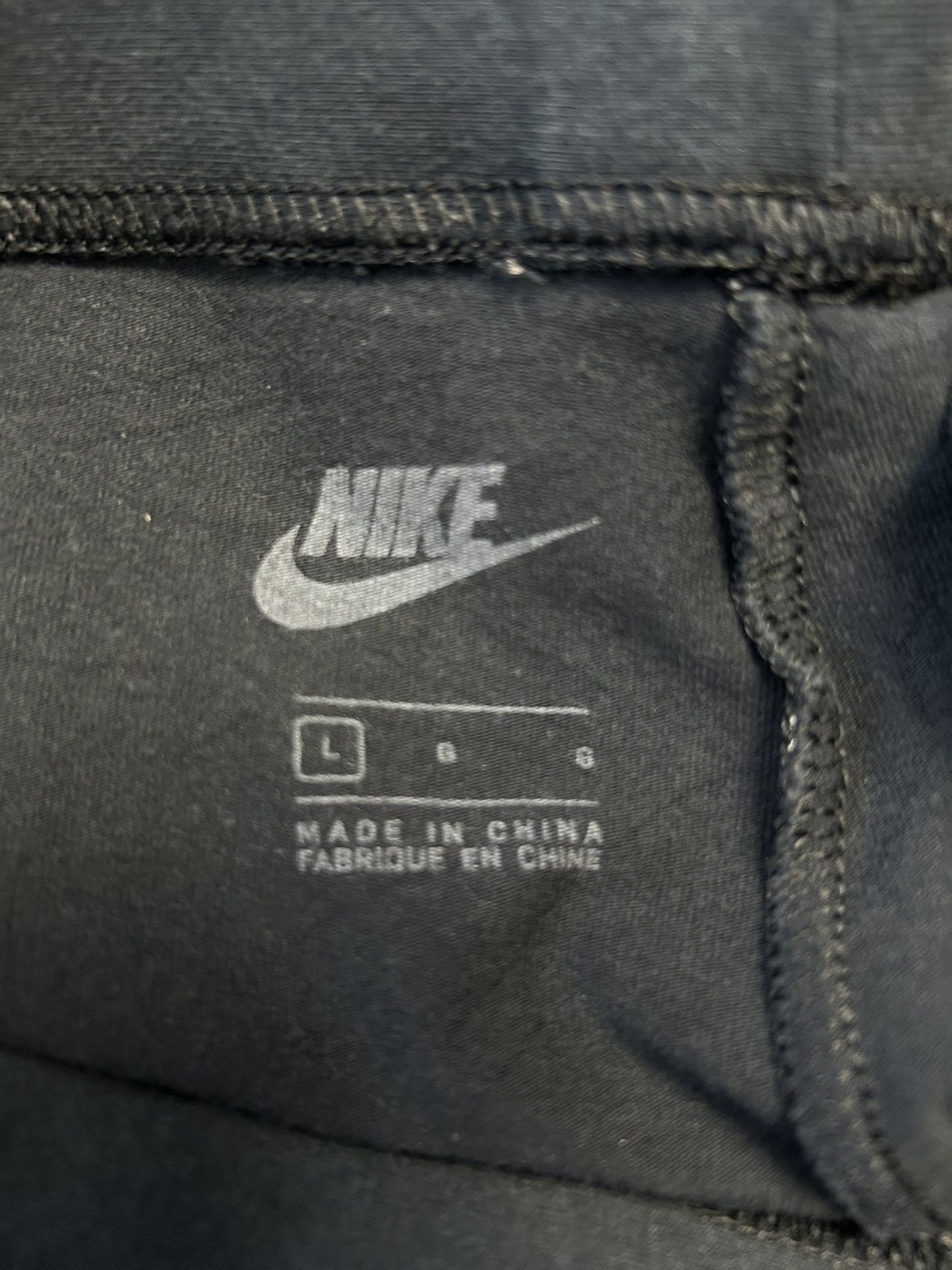 Nike NIKE CLASH HIGH FULL PRINTED METALLIC LEGGING Size 26" / US 2 / IT 38 - 3 Thumbnail