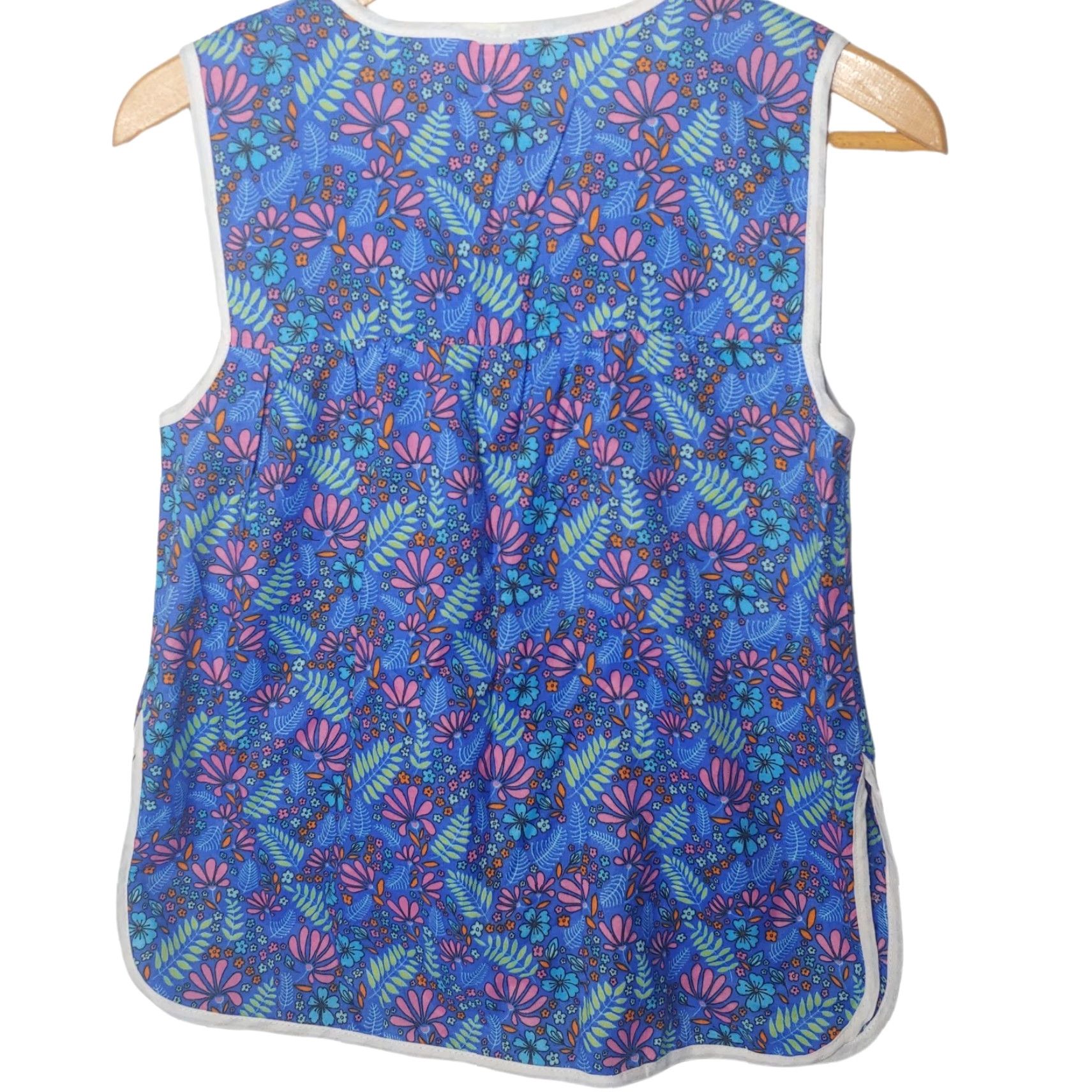 Vintage CW Classics Smock Women Medium Blue Pink Floral Sleeveless Pearl Snap Workwear Size M / US 6-8 / IT 42-44 - 2 Thumbnail