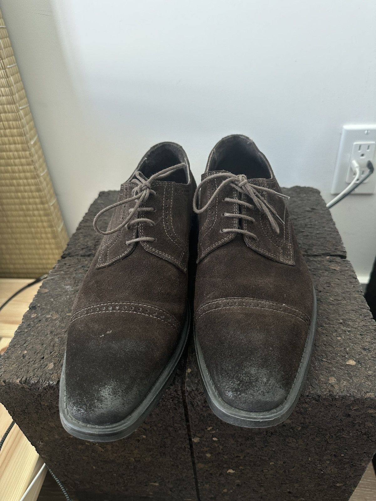 Bruno Magli Suede Brogue Cap Toes Size US 8.5 / EU 41-42 - 1 Thumbnail