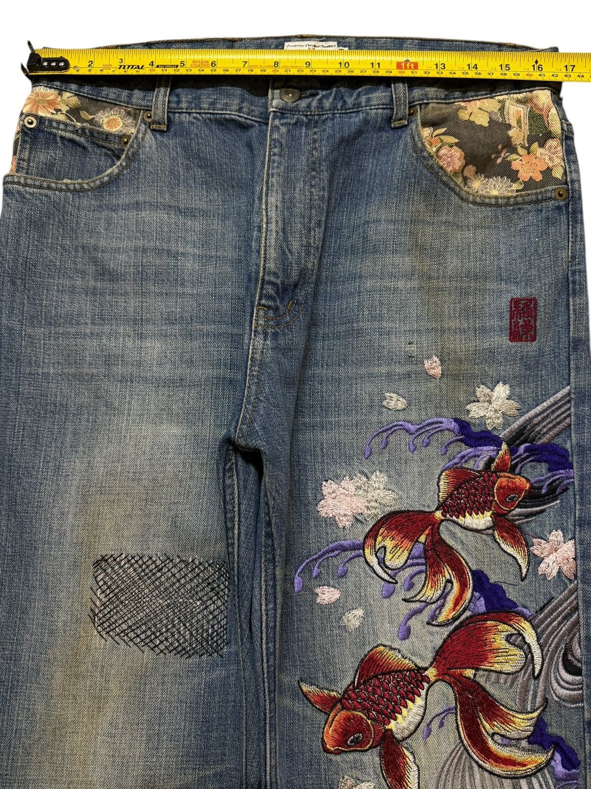 Karakuri Tamashii Vintage 90s Japan Karakuri Tamashi Embroidered Fish Koi Size US 33 - 8 Thumbnail