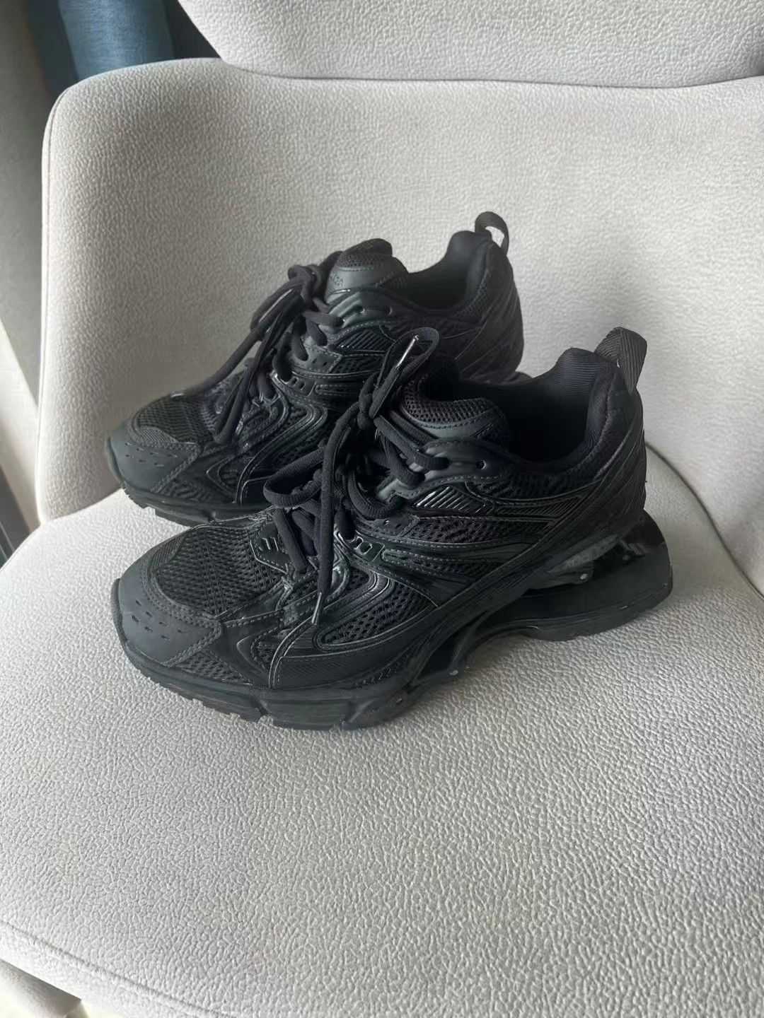 Balenciaga Balenciaga Xpander Black Sneakers 38 99 New 1x Worn Size US 8 / IT 38 - 1 Thumbnail