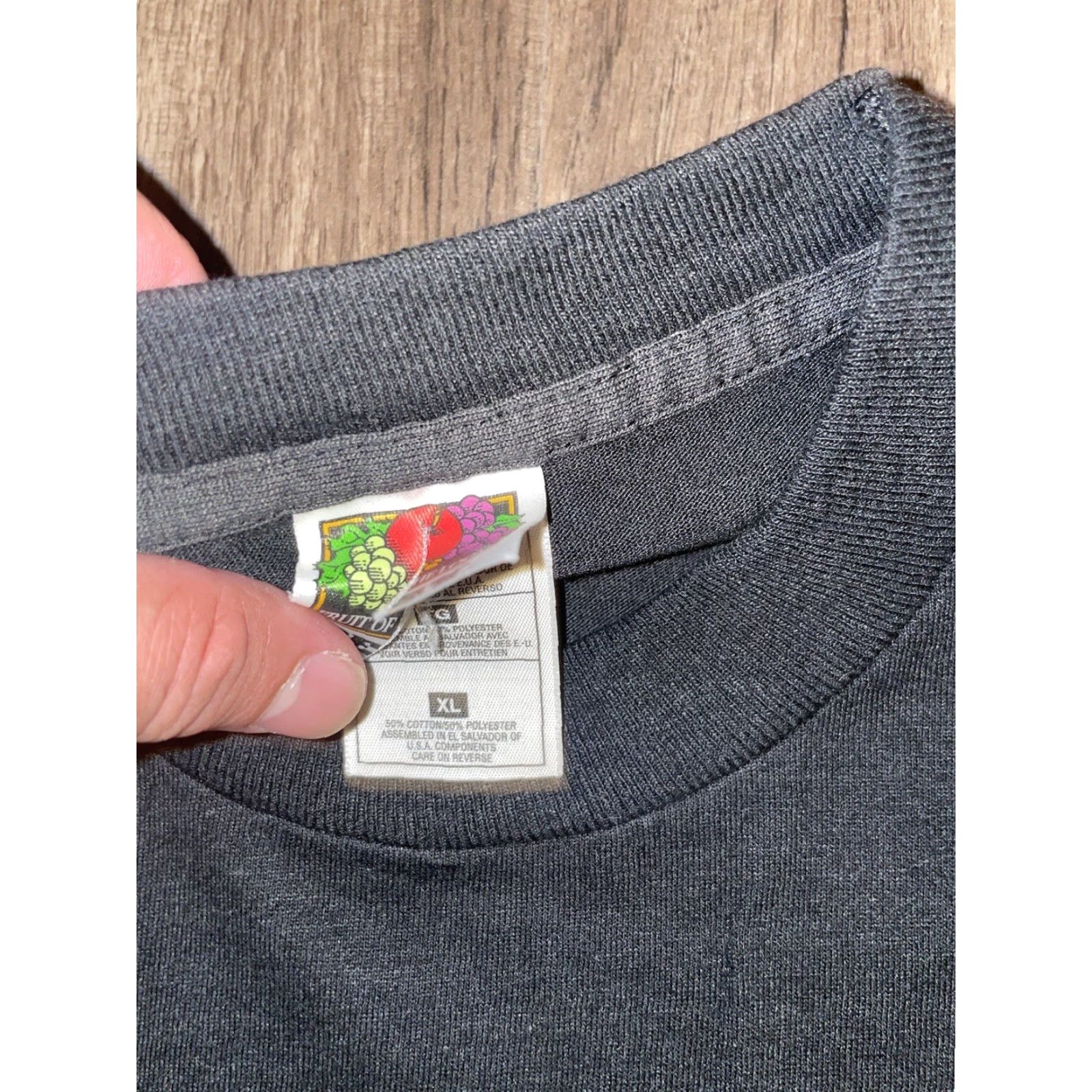 Fruit Of The Loom VINTAGE USA Pocket Tee Black XL Shirt Mens XL Pocket USA Black Tee Fruit of the Loom Size US XL / EU 56 / 4 - 3 Thumbnail