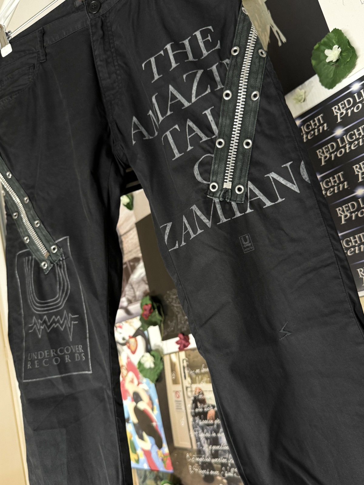 Undercover SS06 "T (To the Universe)" The Amazing Tale Of Zamiang Pants Size US 33 - 3 Thumbnail