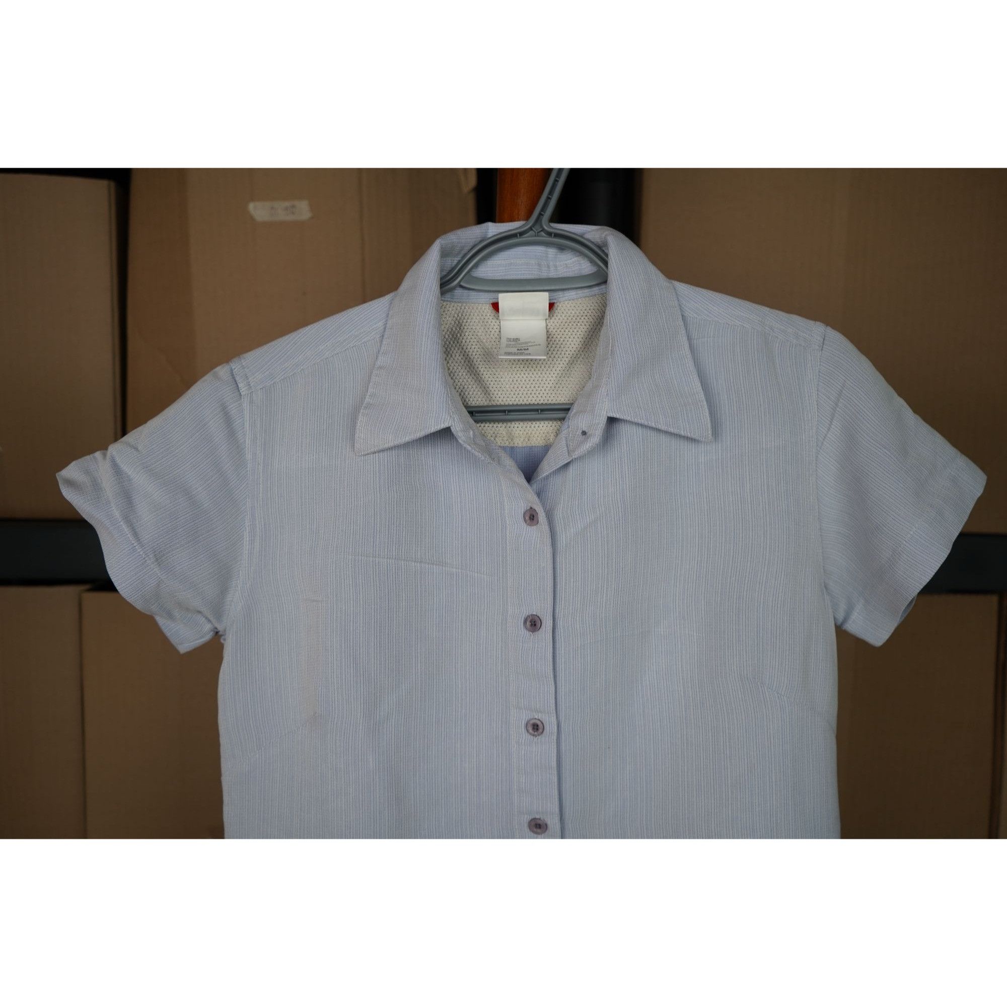 The North Face The North Face Chambray Striped Athletic Shirt Womens M #369 Size M / US 6-8 / IT 42-44 - 3 Thumbnail