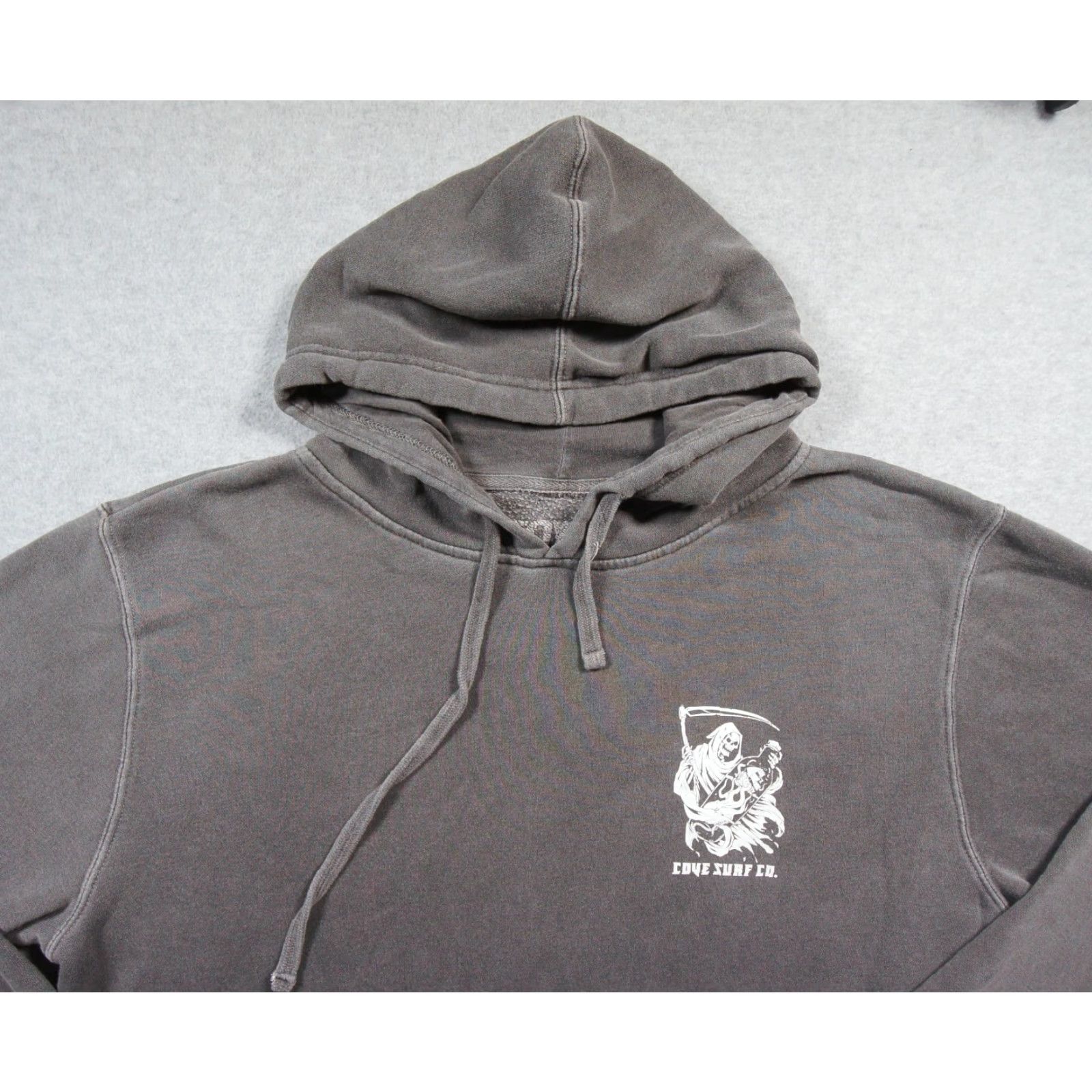 CO VINTAGE Cove Surf Co Sweatshirt Mens Large Gray Hoodie Pullover Grim Reaper Skeleton Size US L / EU 52-54 / 3 - 2 Thumbnail