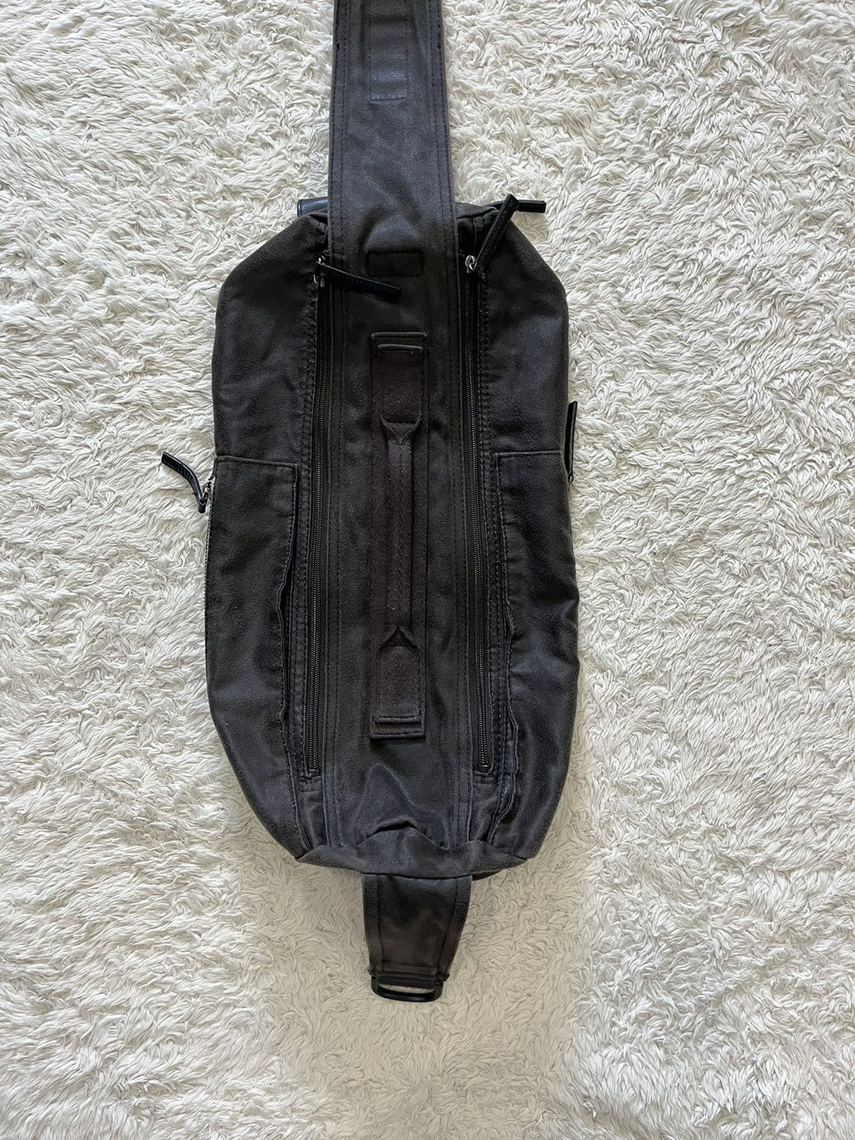 If Six Was Nine art berg "avant garde" mutltipocket utility crossbody bag Size ONE SIZE - 14 Thumbnail