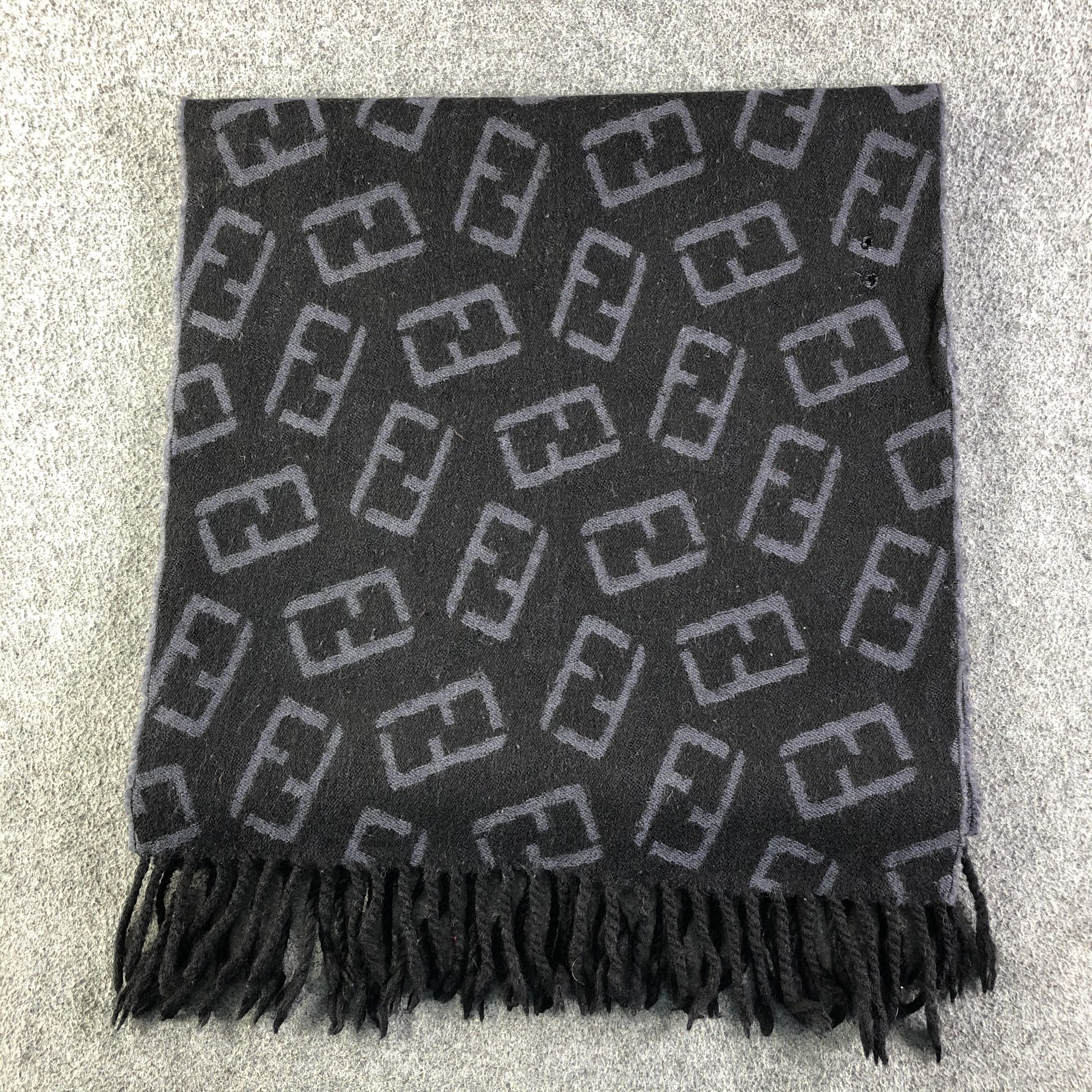 Fendi Fendi Scarf / Muffler / Neckwear Size ONE SIZE - 3 Thumbnail