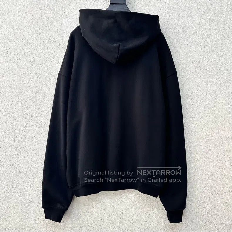 Balenciaga Balenciaga Portrait Hoodie Size S / US 4 / IT 40 - 2 Thumbnail