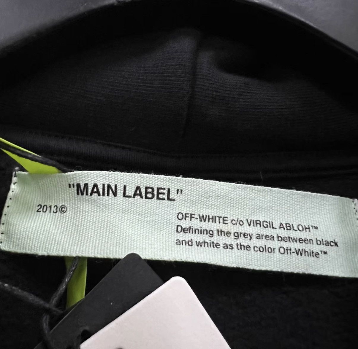 Off-White OFF-WHITE OW Nude Figure Hoodie J41 Size US XS / EU 42 / 0 - 5 Thumbnail