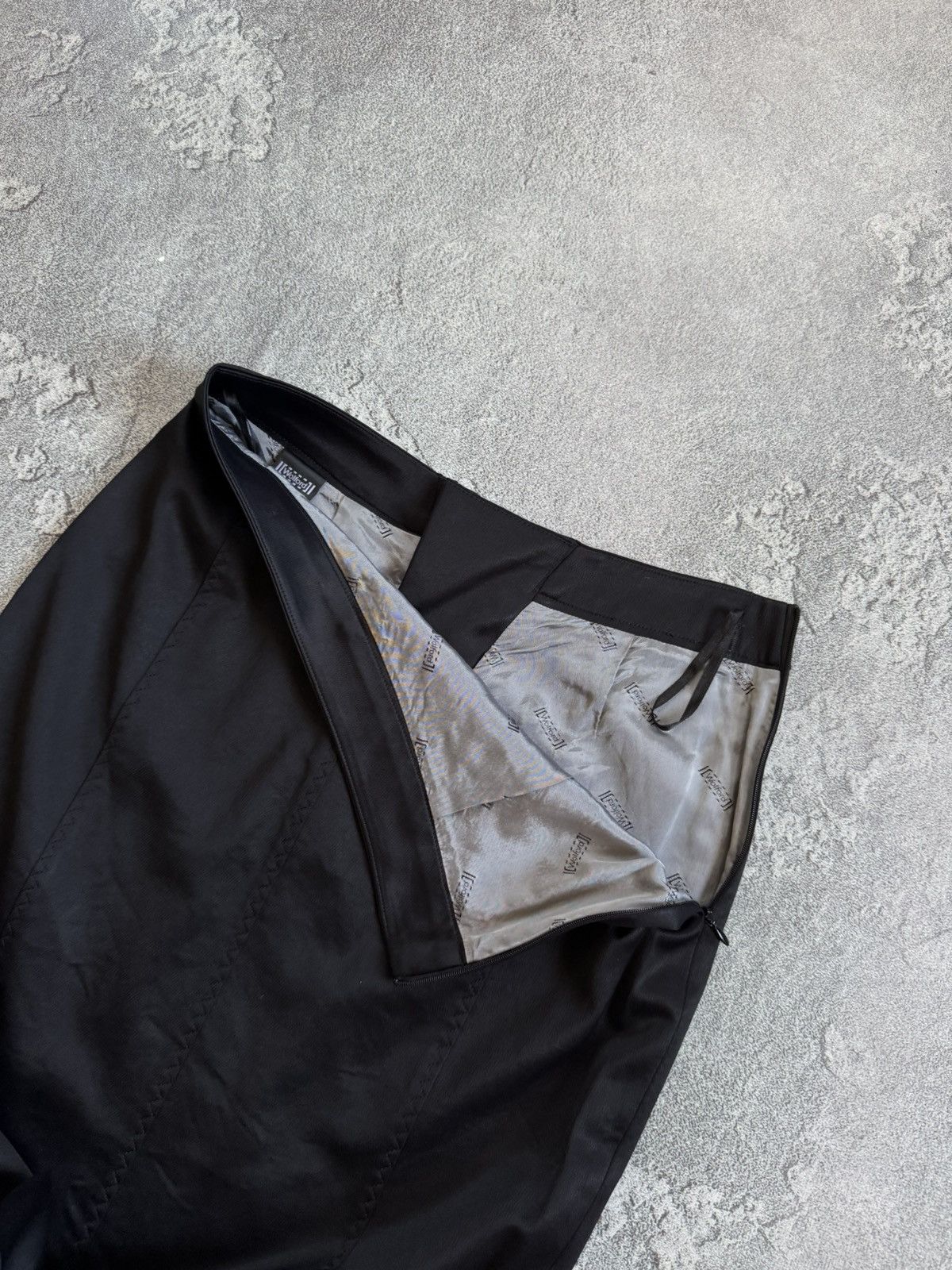 Wolford Wolford UK10/USA6/F38 black pencil skirt Size 28" / US 6 / IT 42 - 2 Thumbnail