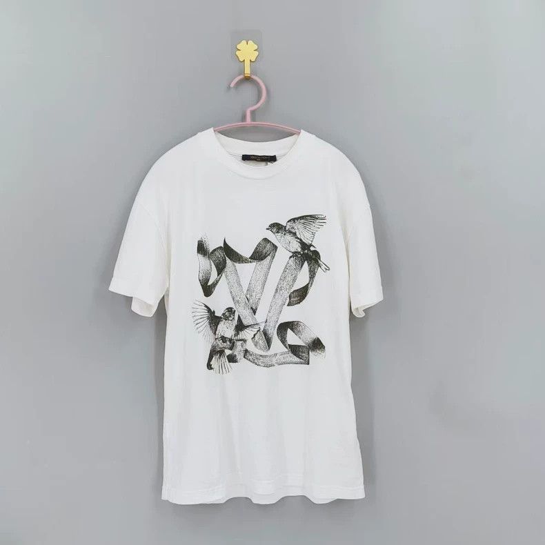 Louis Vuitton White Dove Short Sleeve - dmc