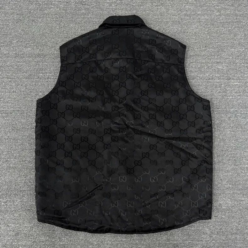 Gucci Gucci Full-print double-sided vest 2502-Nextarrow Size US S / EU 44-46 / 1 - 2 Thumbnail