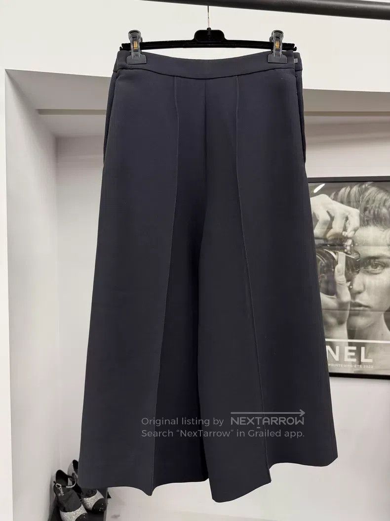 Dior Dior Black buttoned mid-length trousers Size 42" / US 20 - 3 Thumbnail