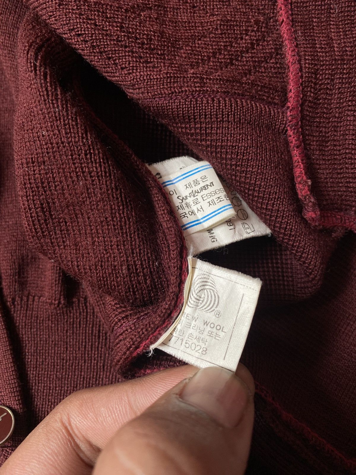 Yves Saint Laurent Vintage Yves Saint Lauren Maroon Knit Vest Size US M / EU 48-50 / 2 - 10 Thumbnail