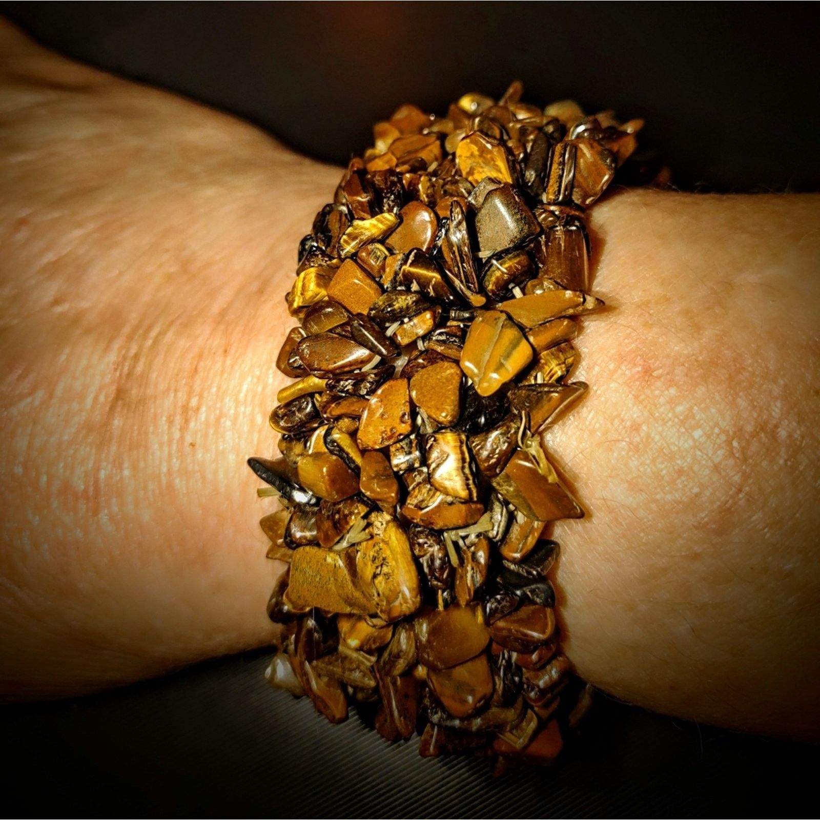 Vintage Gorgeous tigers eye bracelet very well made Size ONE SIZE - 3 Thumbnail