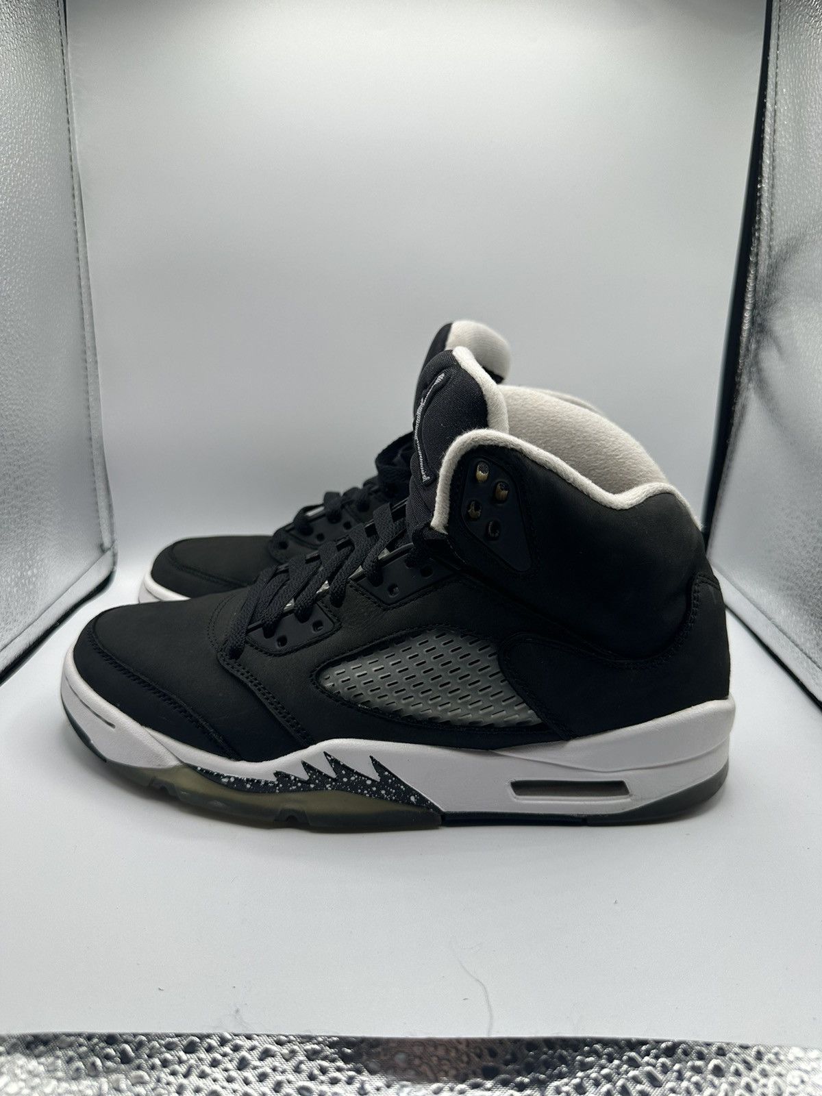 footlocker jordan 5 moonlight